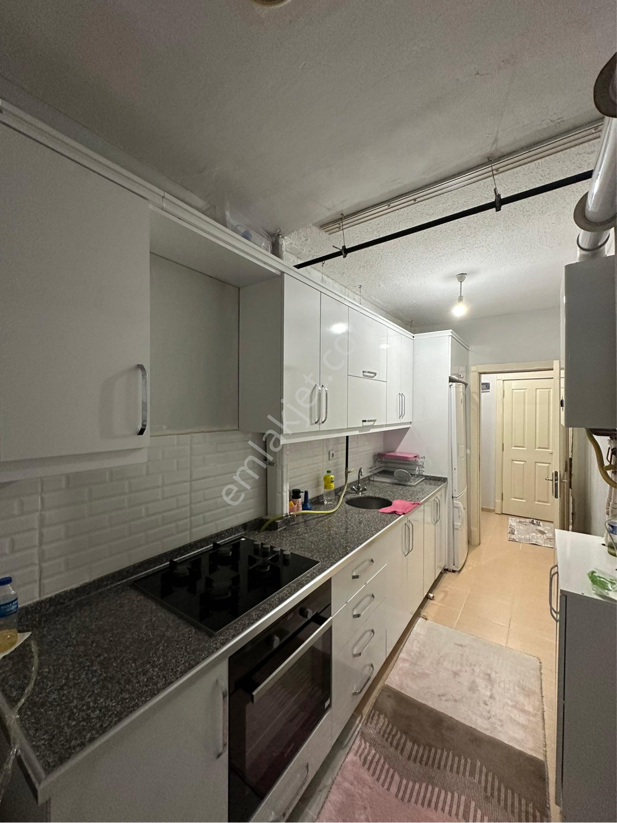 Araştırma Hastanesi Karşısı Uçkuyularda Kiralık Eşyalı Daire
