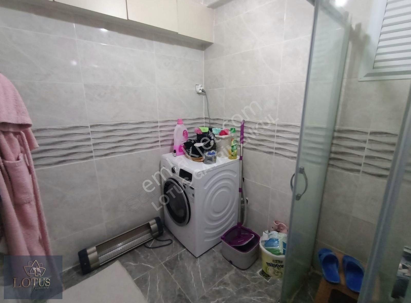 İzmit Karabaş Mahallesinde 3+1içi Yapılı Arakat Satılık Daire