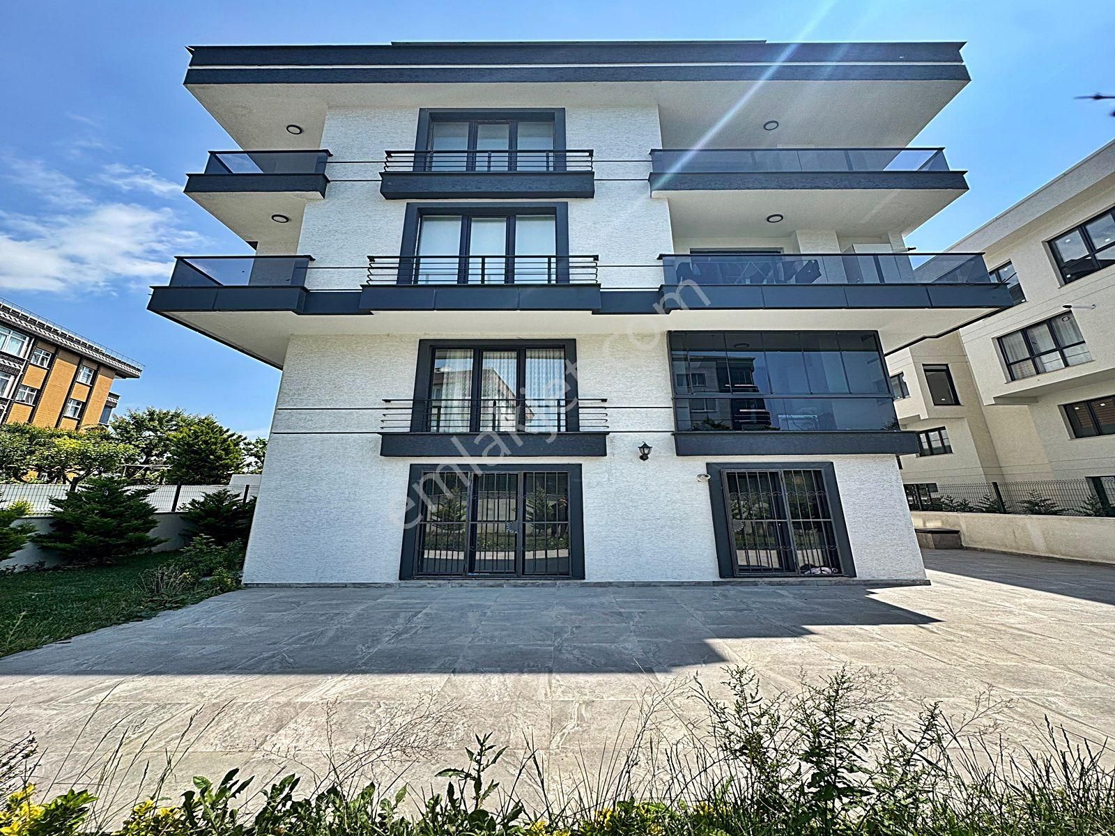 Cadde34 Yapı'dan Adnan Kahveci'de Sıfır 4+2 220 M2 Satılık Dubleks Daire!!!