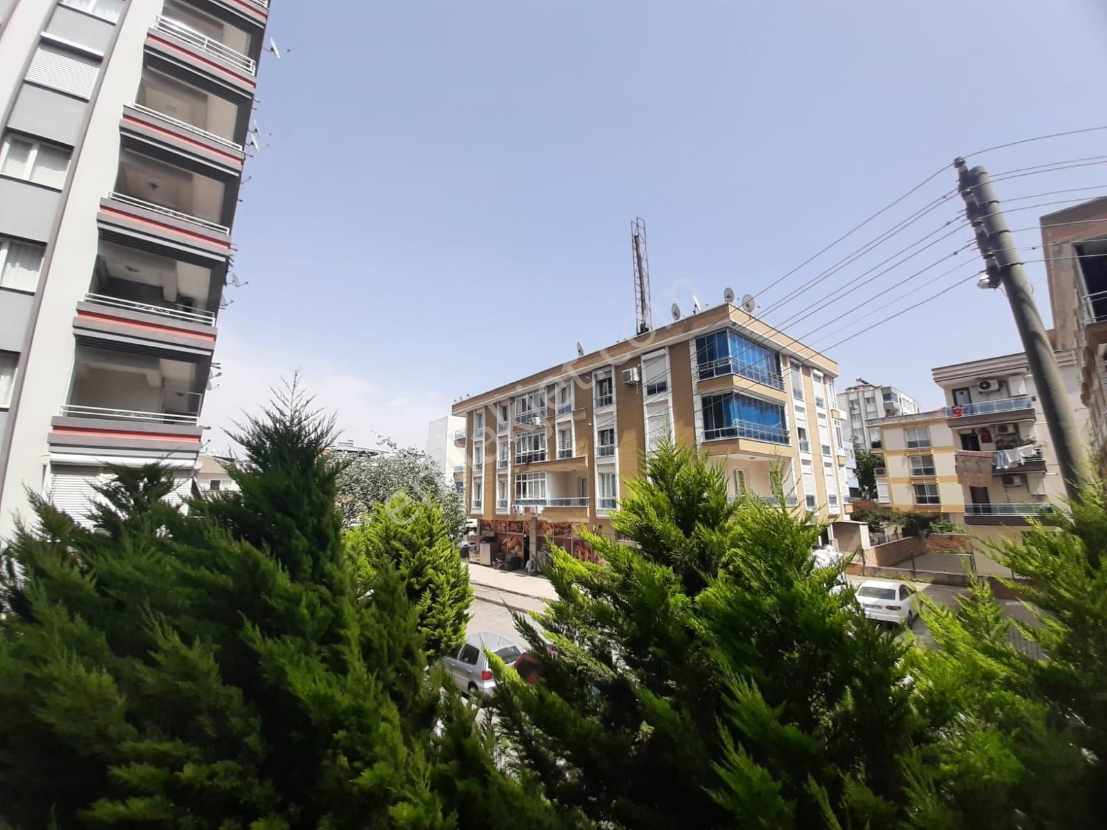Koşu İzban Yakını Site İçi 3+1 135 M2 Doğalgazlı Kiralık Daire