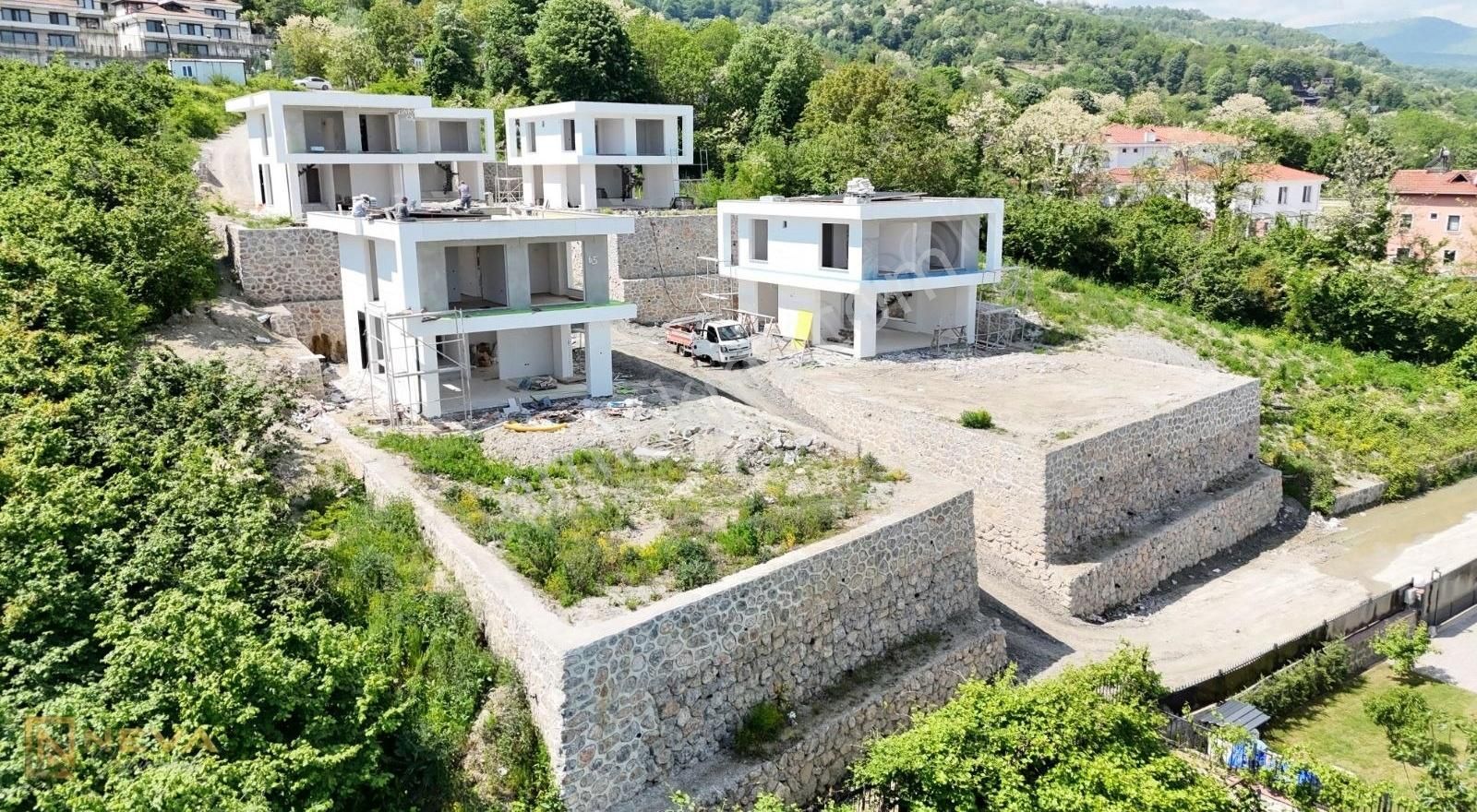 Sapanca İlmiye'de Ultra Lüx 4+1 Müstakil Villa