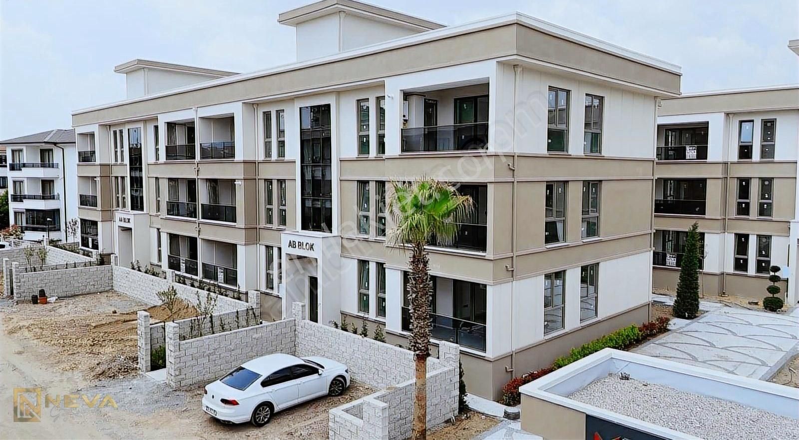 Serdivan Yazlık Mah. Satılık 3+1 133 M2 Satılık Daireler