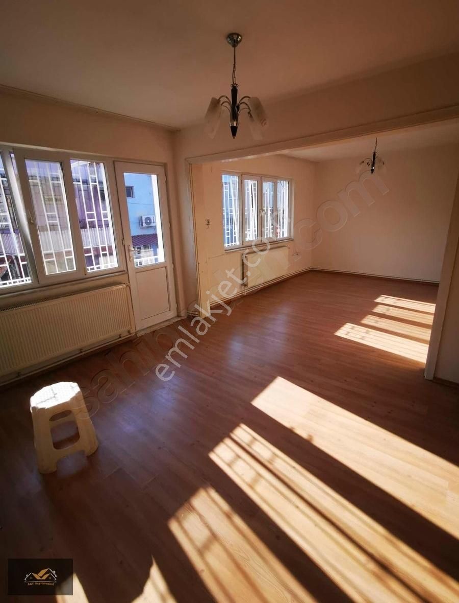 Aky Gayrimenkul Tekden Hastane Yakını Muratdede 2+1 100m2 Daire
