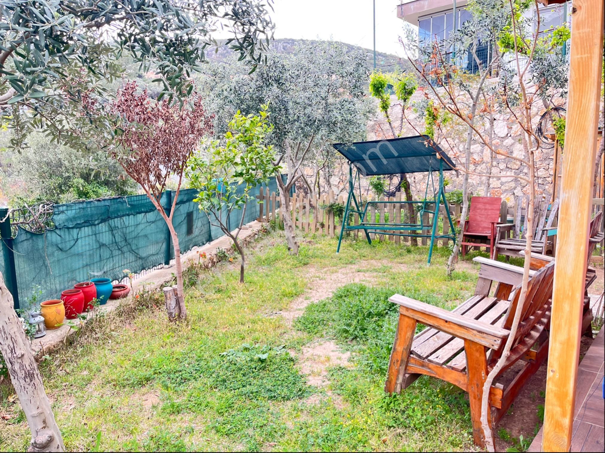 Geyikbayırı, Doğayla İç İçekeyifli Satılık 2+1 Villa.