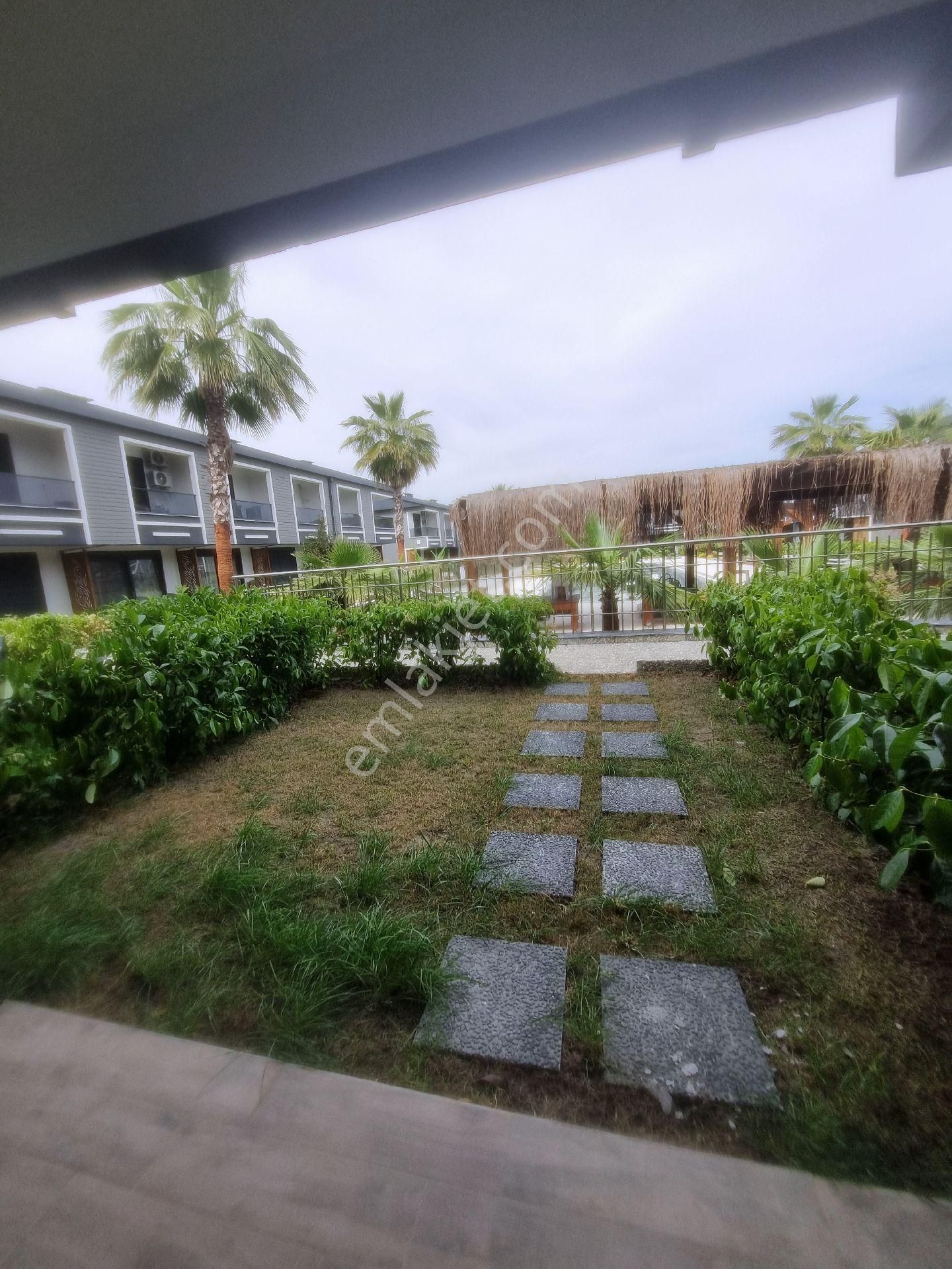 Manavgat Side Mah Satılık Havuzlu Villa Tipi Daire - Görsel 12