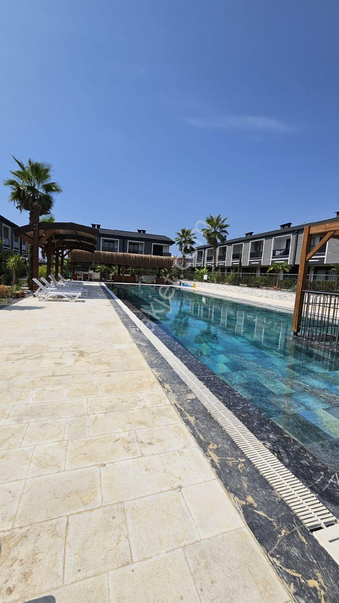 Manavgat Side Mah Satılık Havuzlu Villa Tipi Daire - Görsel 3