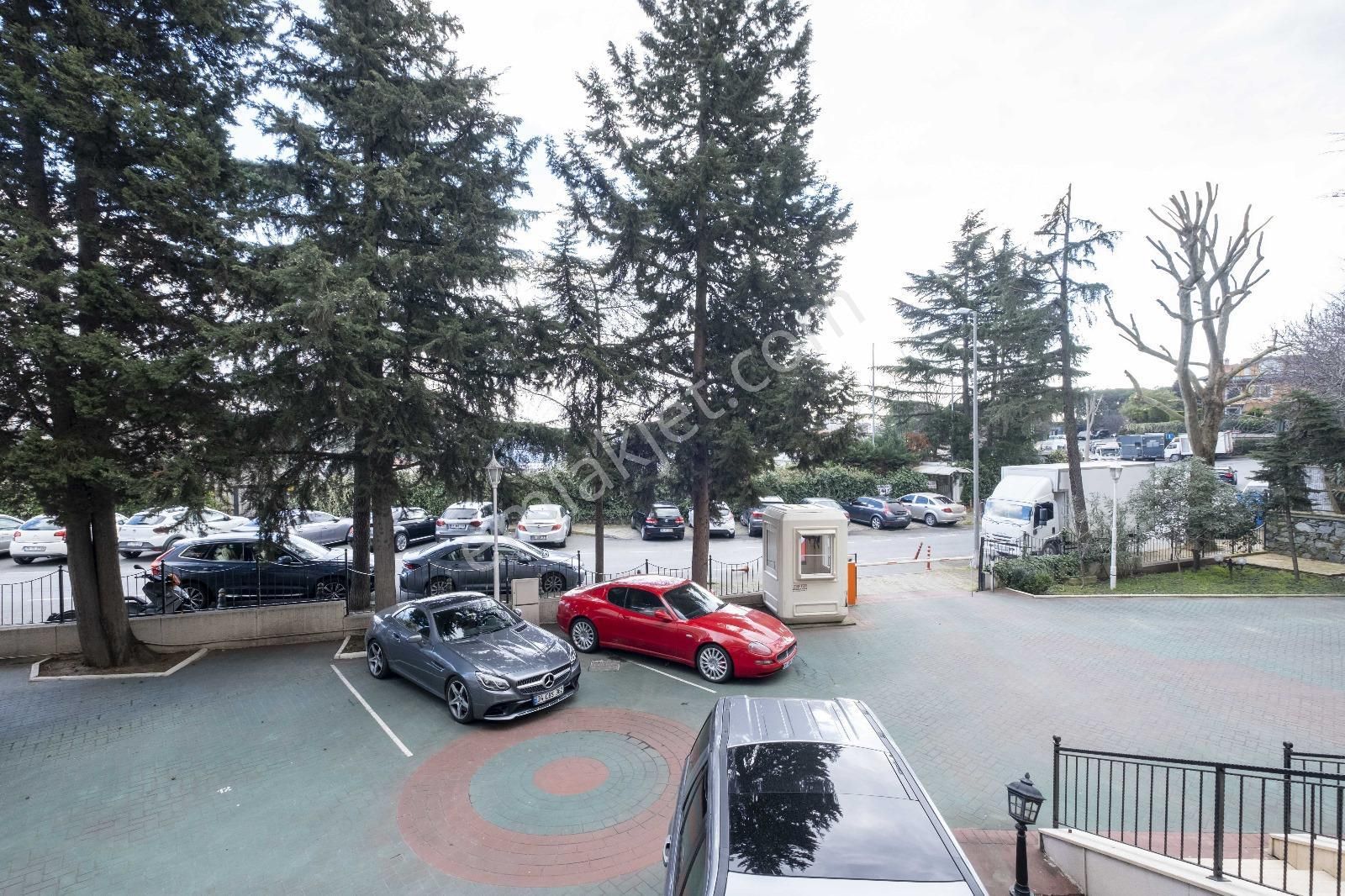 Etiler Cengiz Topel Caddesinde Nezih Apartmanda 3+1 Ters Dubleks - Görsel 3