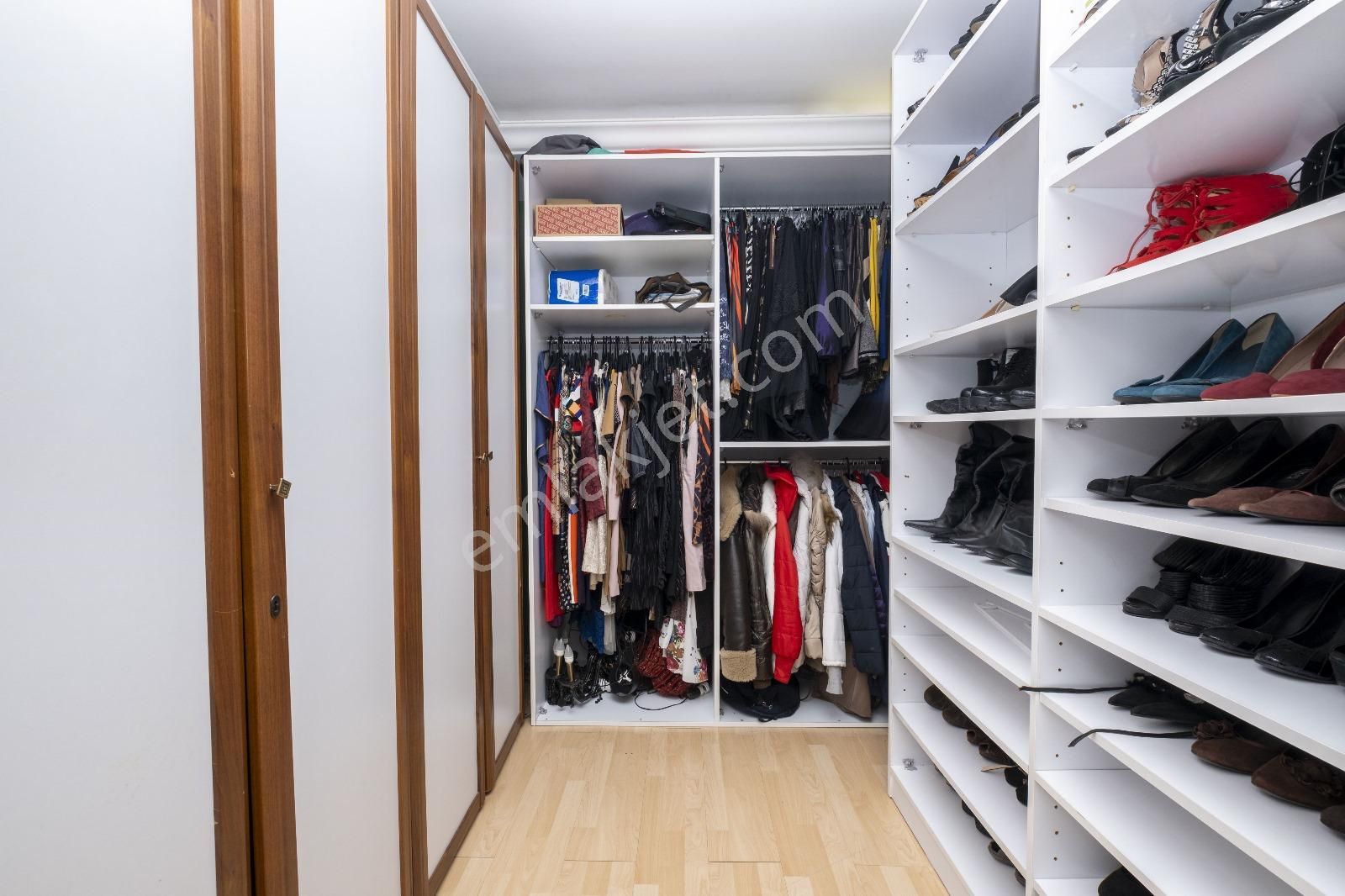 Etiler Cengiz Topel Caddesinde Nezih Apartmanda 3+1 Ters Dubleks - Görsel 24