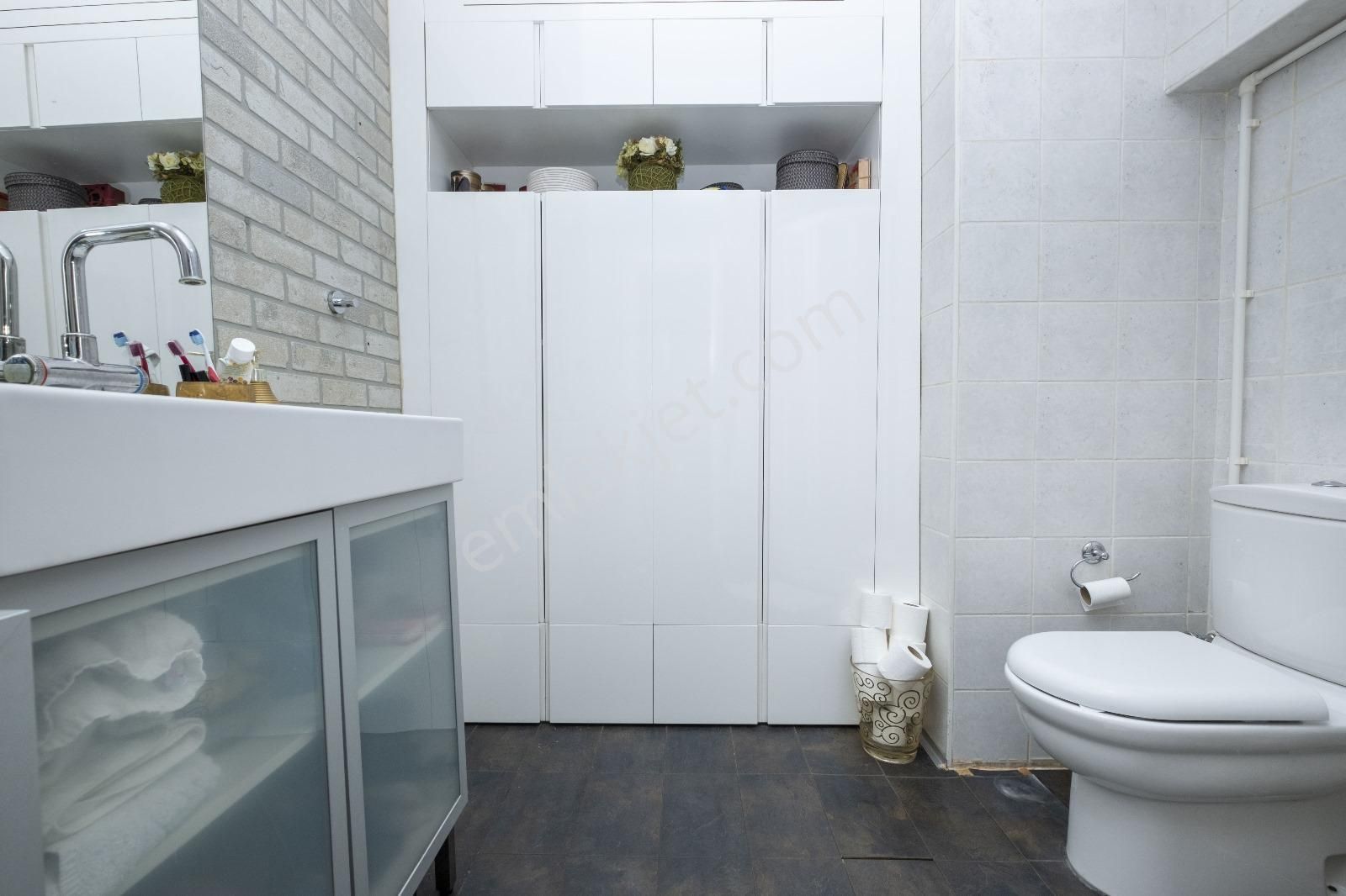 Etiler Cengiz Topel Caddesinde Nezih Apartmanda 3+1 Ters Dubleks - Görsel 12