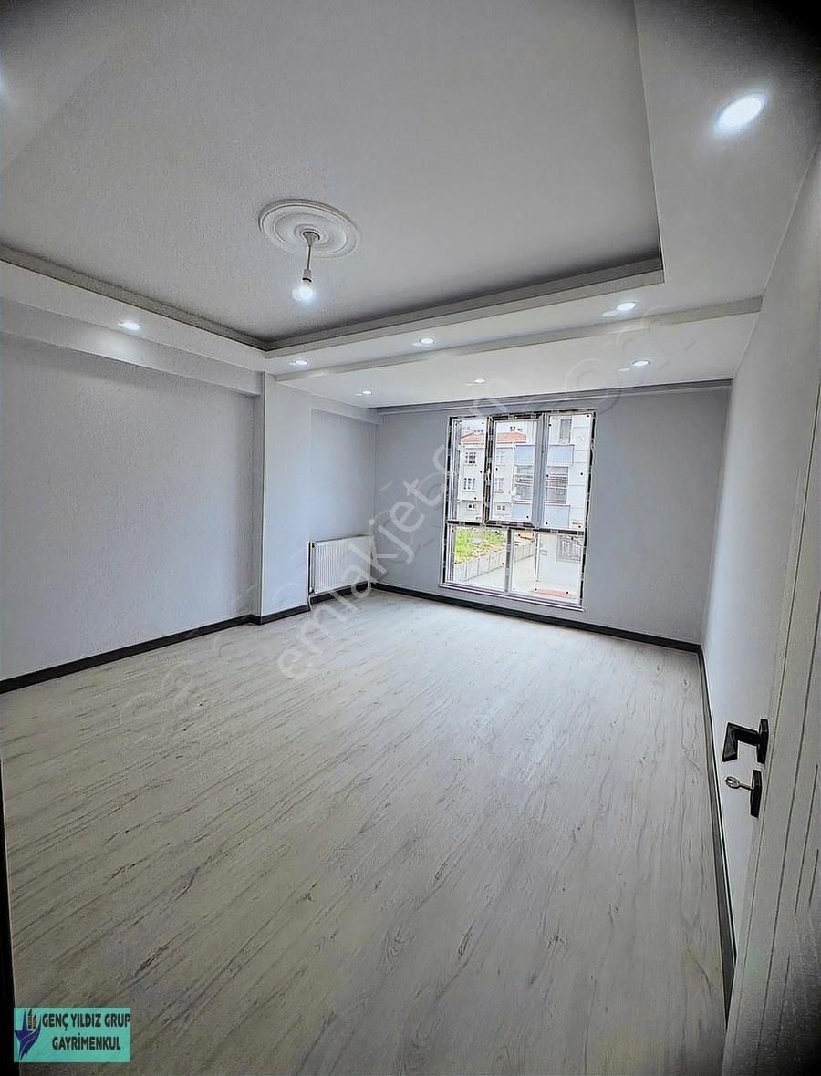 Bahçelievler'de 2+1 Satılık Daire