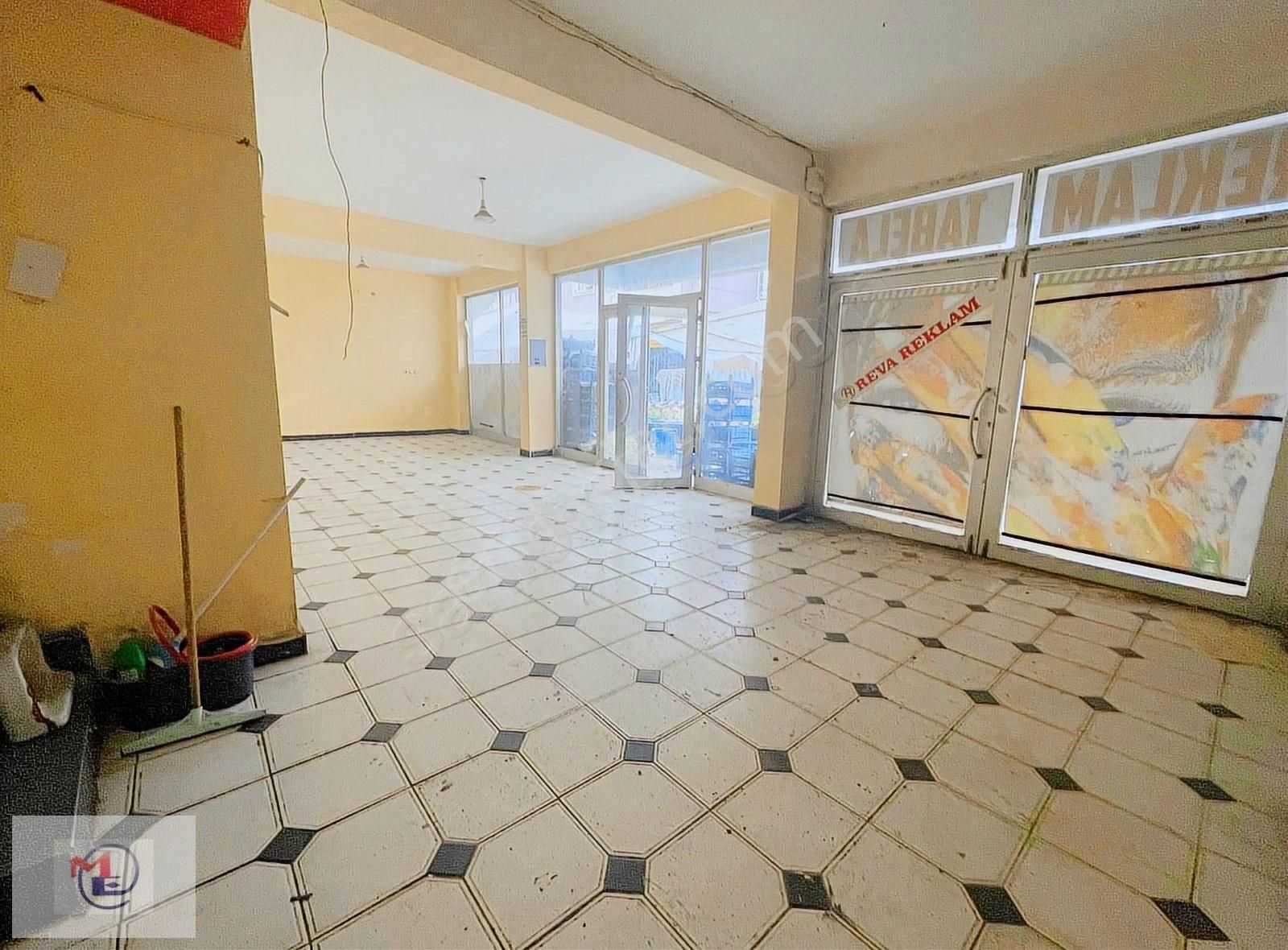 Mertcan'dan Çamçeşme Mah. Caddeye 1dk Mesafeli Dükkan