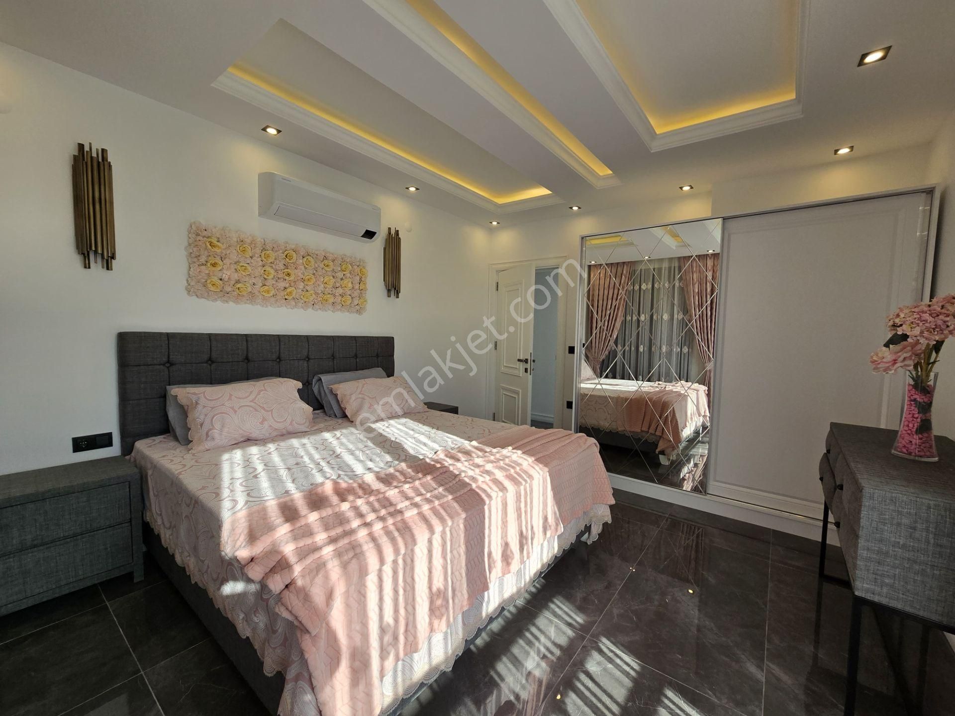 Didim Akbükte Satılık Deniz Manzaralı 4+1 Havuzlu Jakuzili Lüx Villalar - Görsel 8