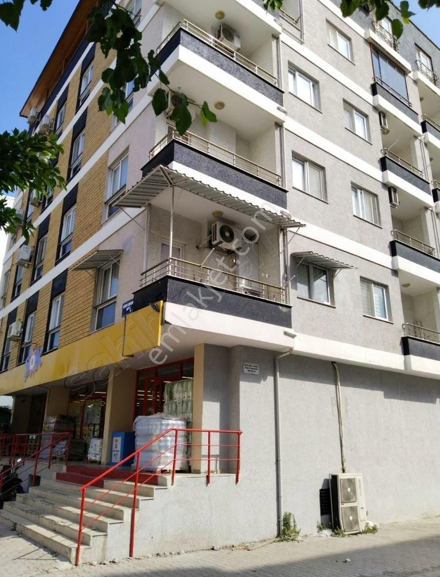 Şok Market Üstü Eşyalı 1+1