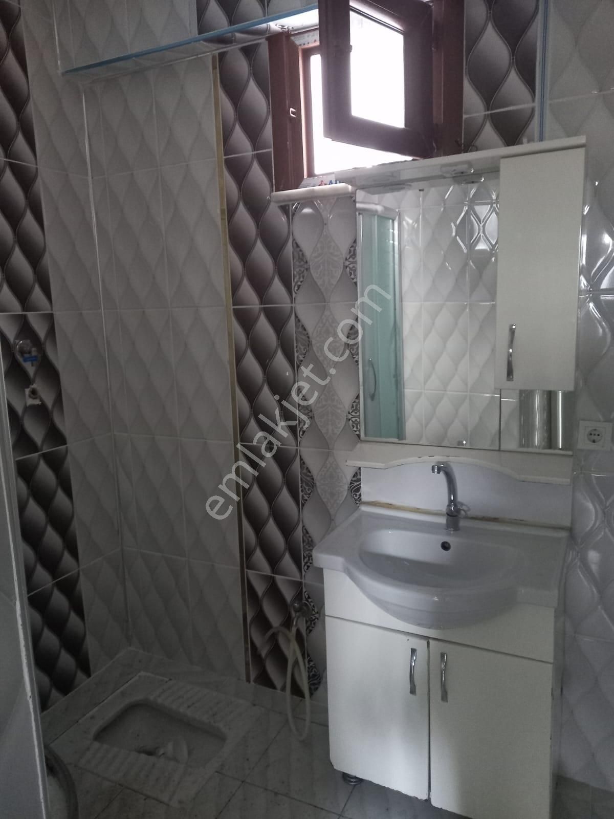 Kiralık 2+1 Bahçe Katı Dire