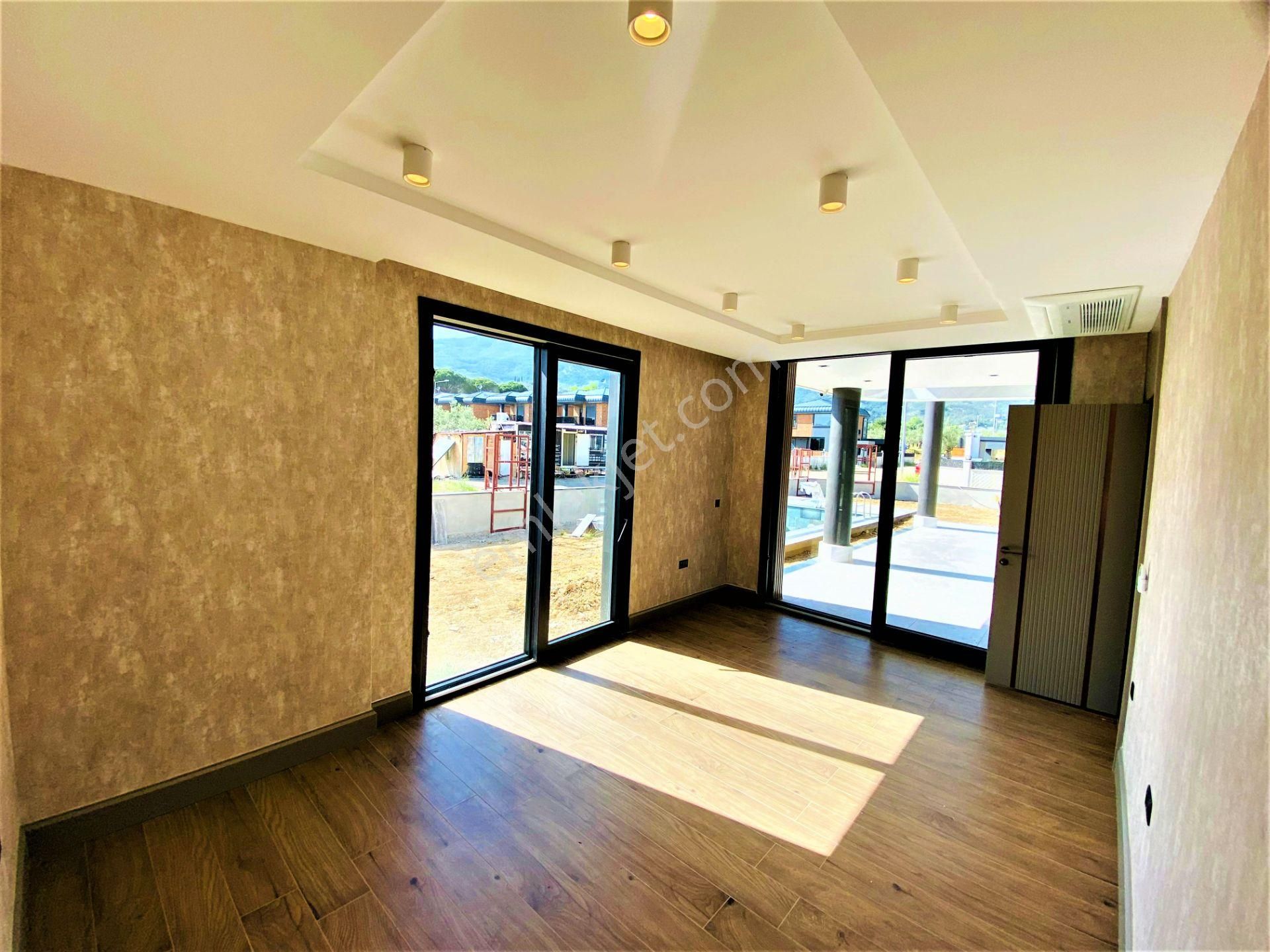 Güre'de 3+1 Satılık Sıfır Dublex Lüx Villa - Görsel 4
