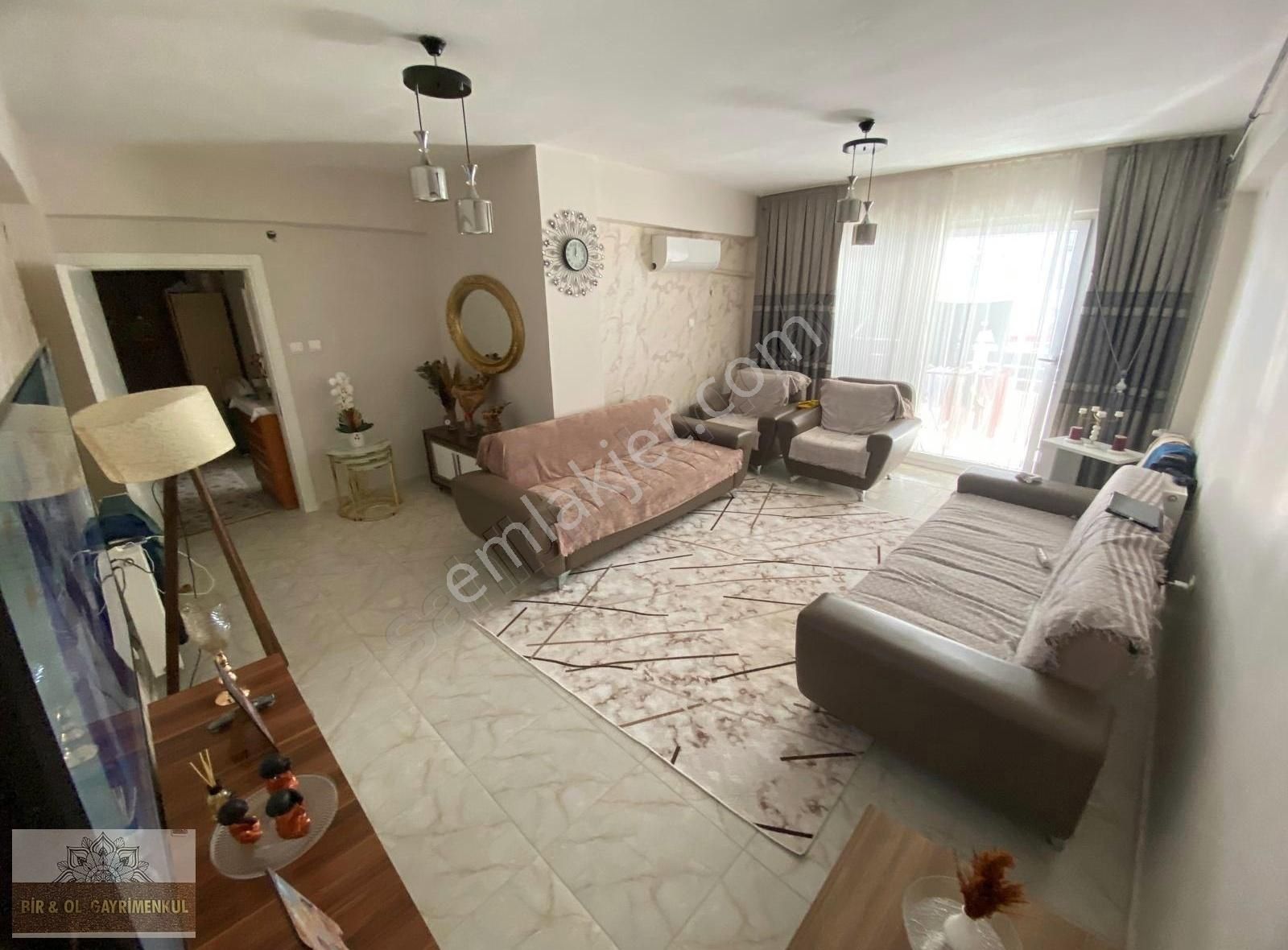 Mavi Bulvar Palmiye Sitesi 2+1 Dogalgazlı Asansörlü 115m2 Daire