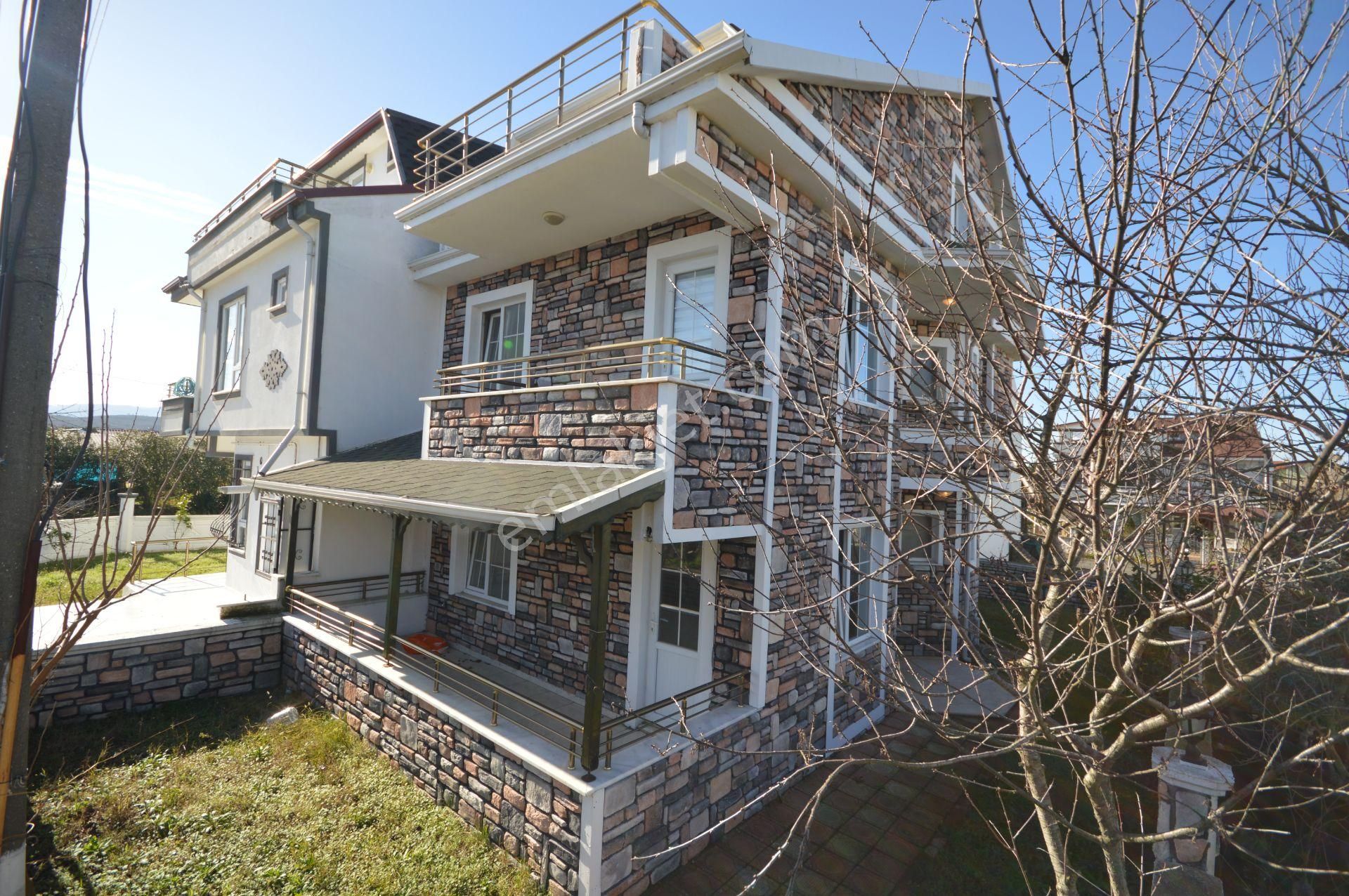 🌿 Komşusuz Konfor, Sadece Size Özel! 🏡 Tam Müstakil Bahçeli Villa Fırsatı!