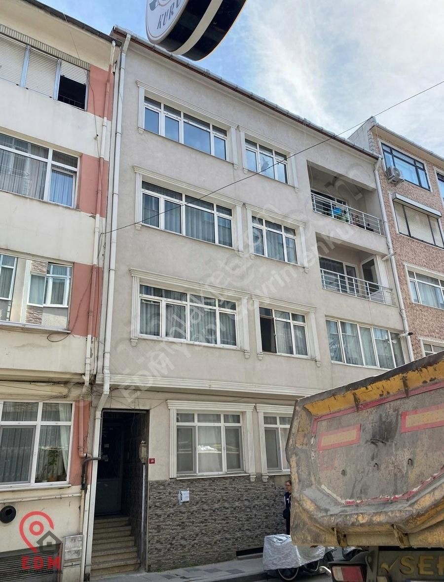 Silivri Merkezde Satılık 2+1 Arakat Daire