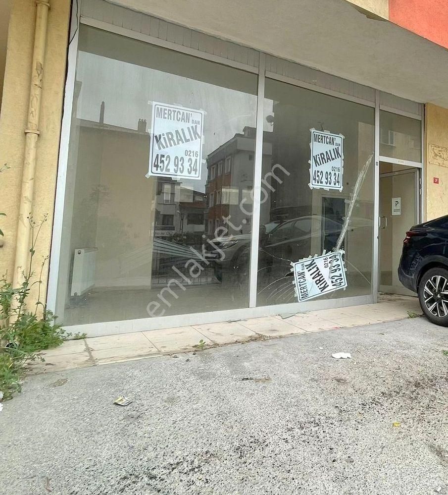 Mertcan'dan Çınardere Mah.caddeye 3dk Mesafeli Giriş Kat Dükkan