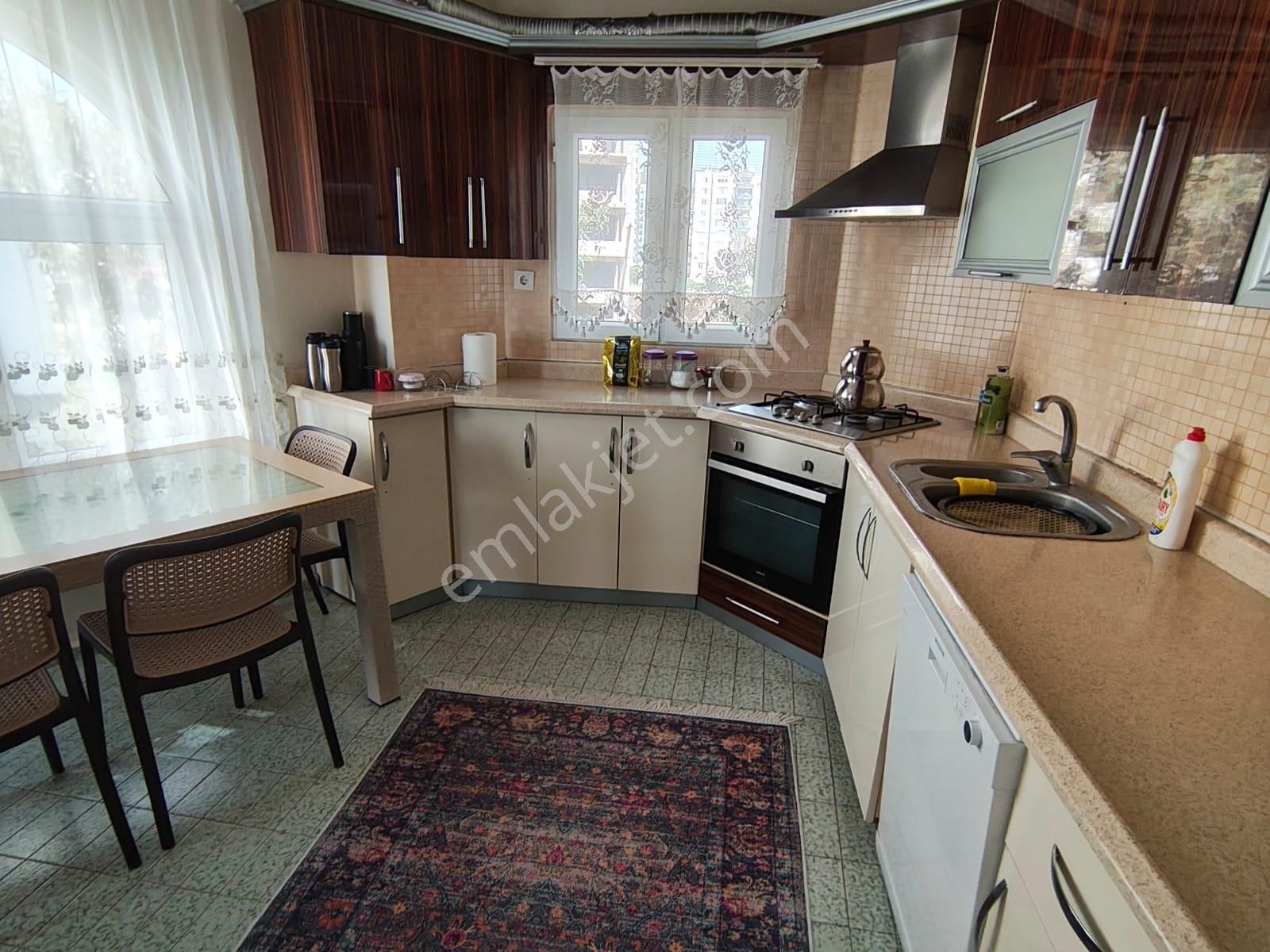 Karınca'dan Denize Sıfır Full Eşyalı Aylık Ödemeli 3+1 Kiralık!