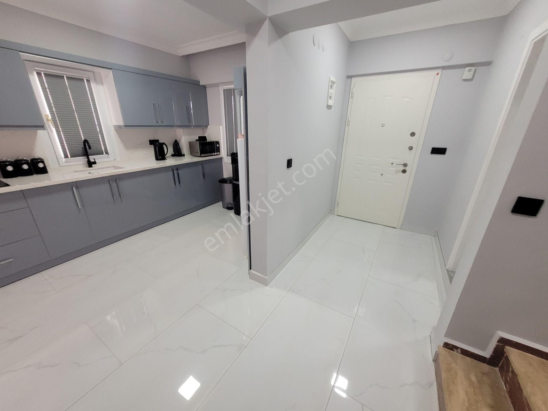 Didim Hisarda Havuzlu Tam Müstakil Deniz Manzaralı 4+1 Eşyalı Villa - Görsel 28