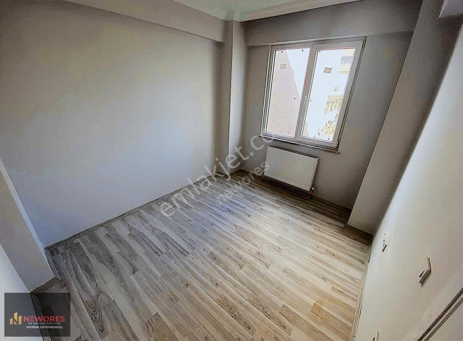 Newores'tan Çayırova'da Kullanışlı 3+1 Satılık Ara Kat Daire