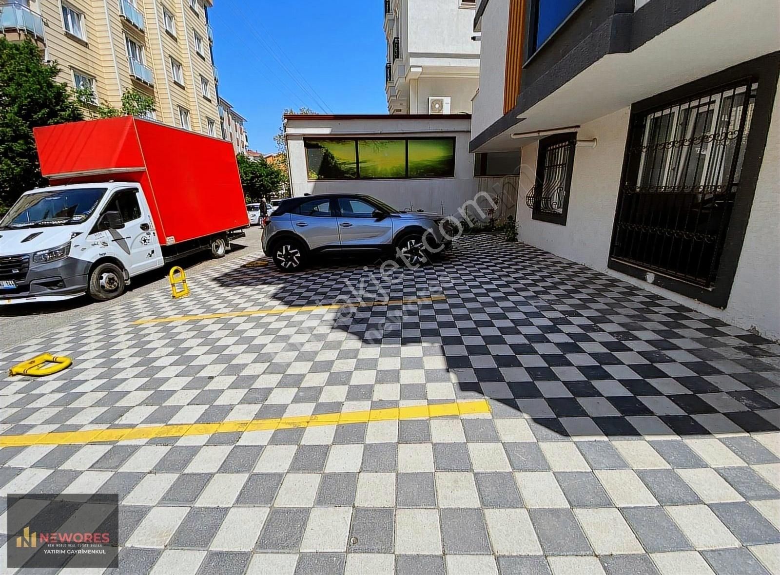 Tatlıkuyu Ahmet Pembegüllü Bulvarı'nda Satılık 4+2 Sıfır Dubleks