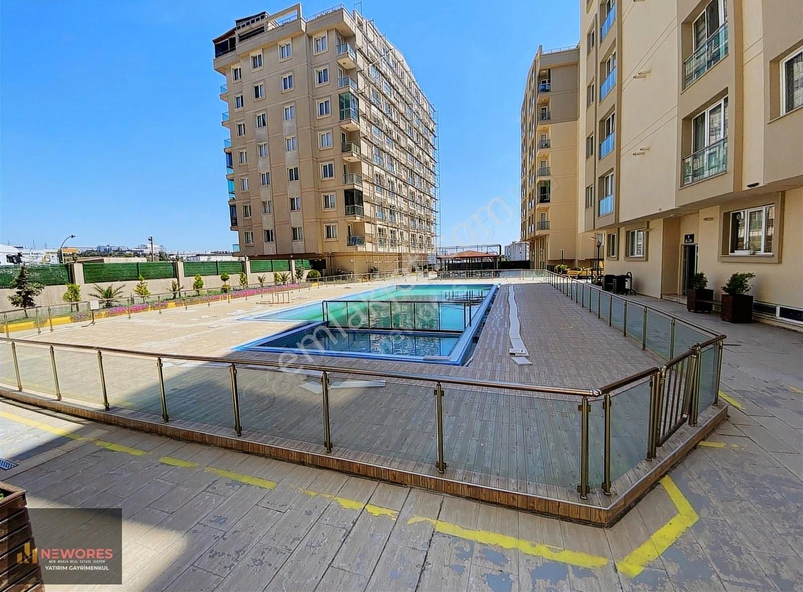 Newores'tan Mercury Cıty Sitesi'nde Satılık 3+1 Daire