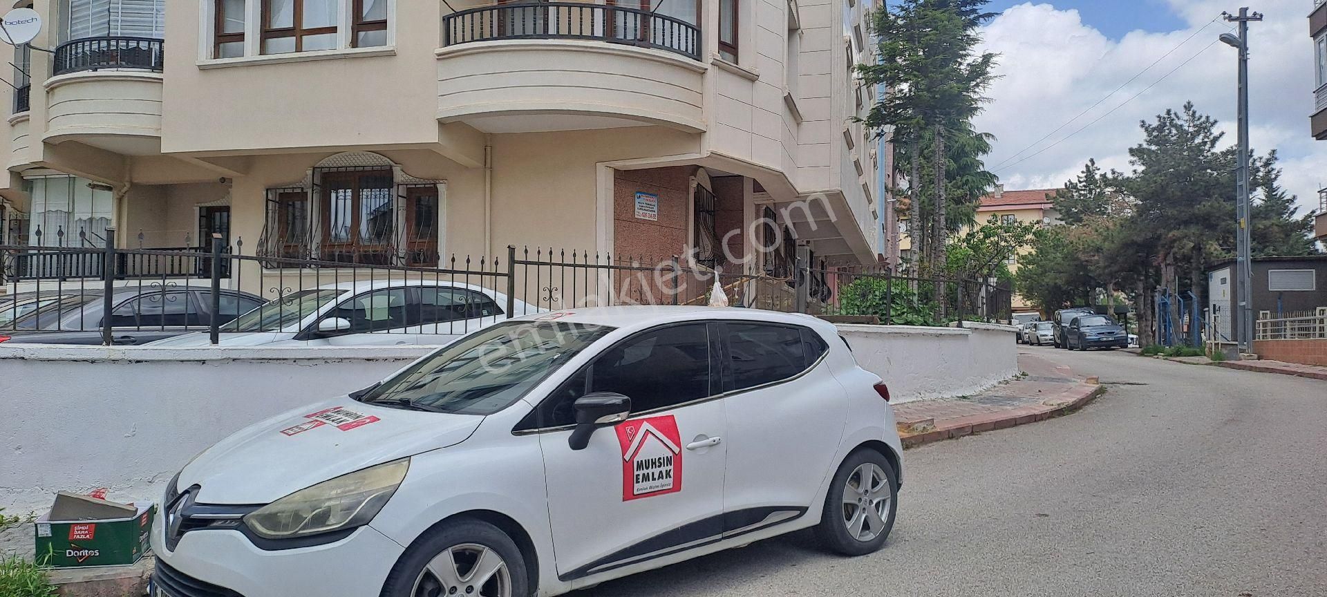 Köşk Mahallesinde Kiralik Muhsin Emlaktan 3+1