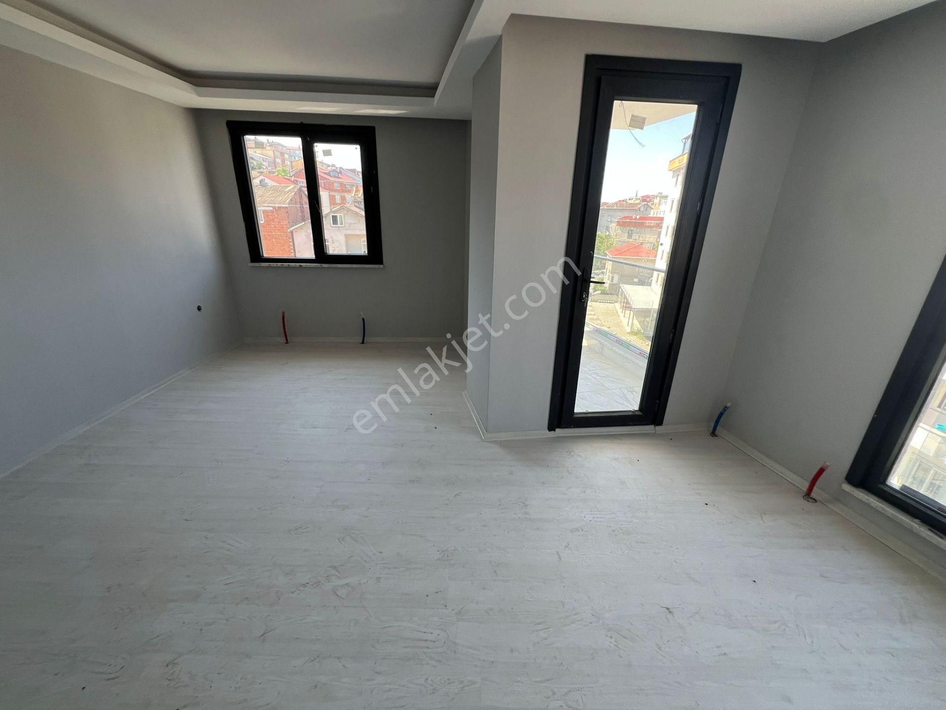 Sultanbeyli Fatih Mah. Çok Geniş 170 M2 3+2 İki Aile İçin Uygun - Görsel 9