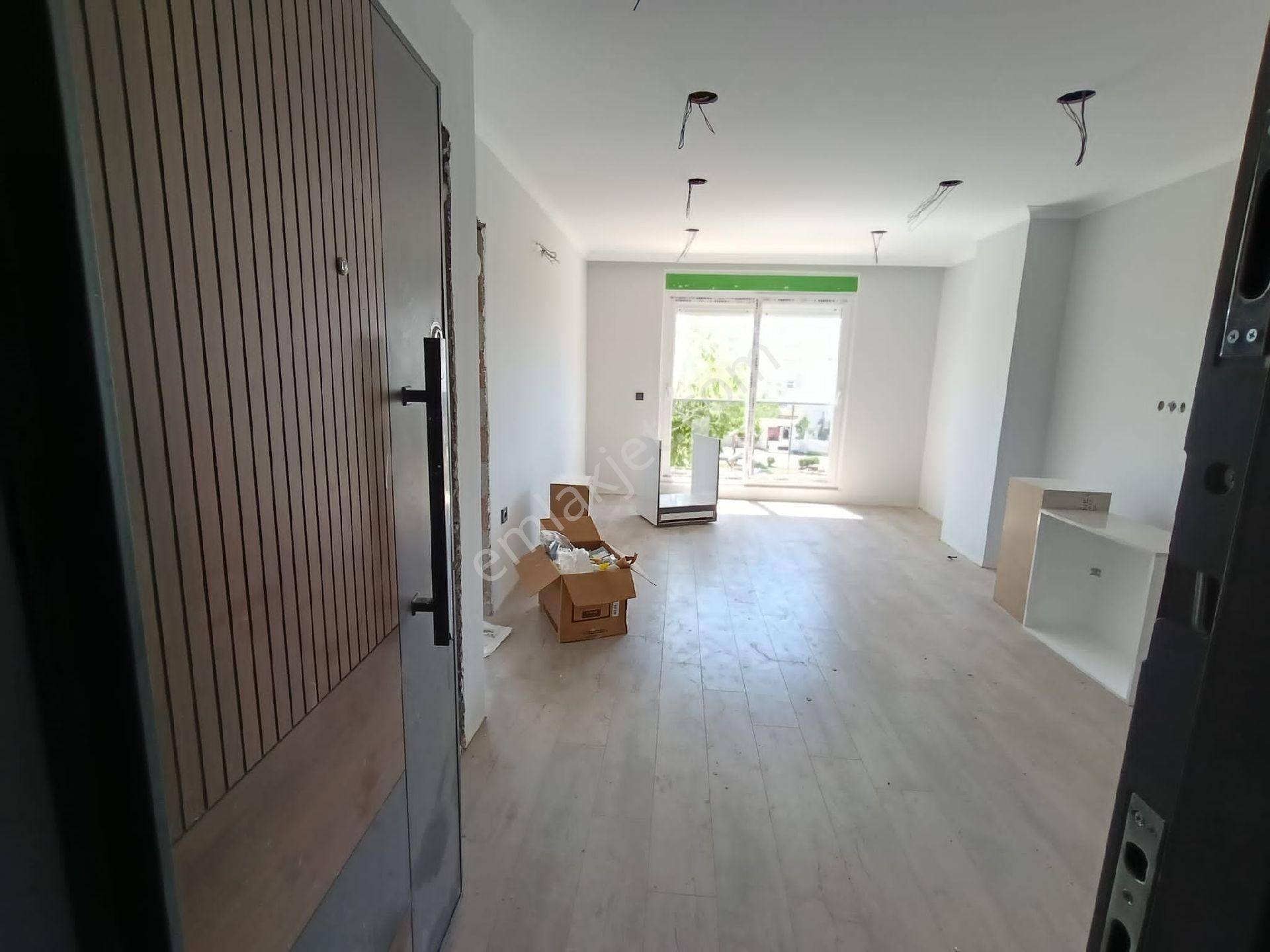 Antalya Manavgat Ilıca Mahallesi'nde Satılık 1+1