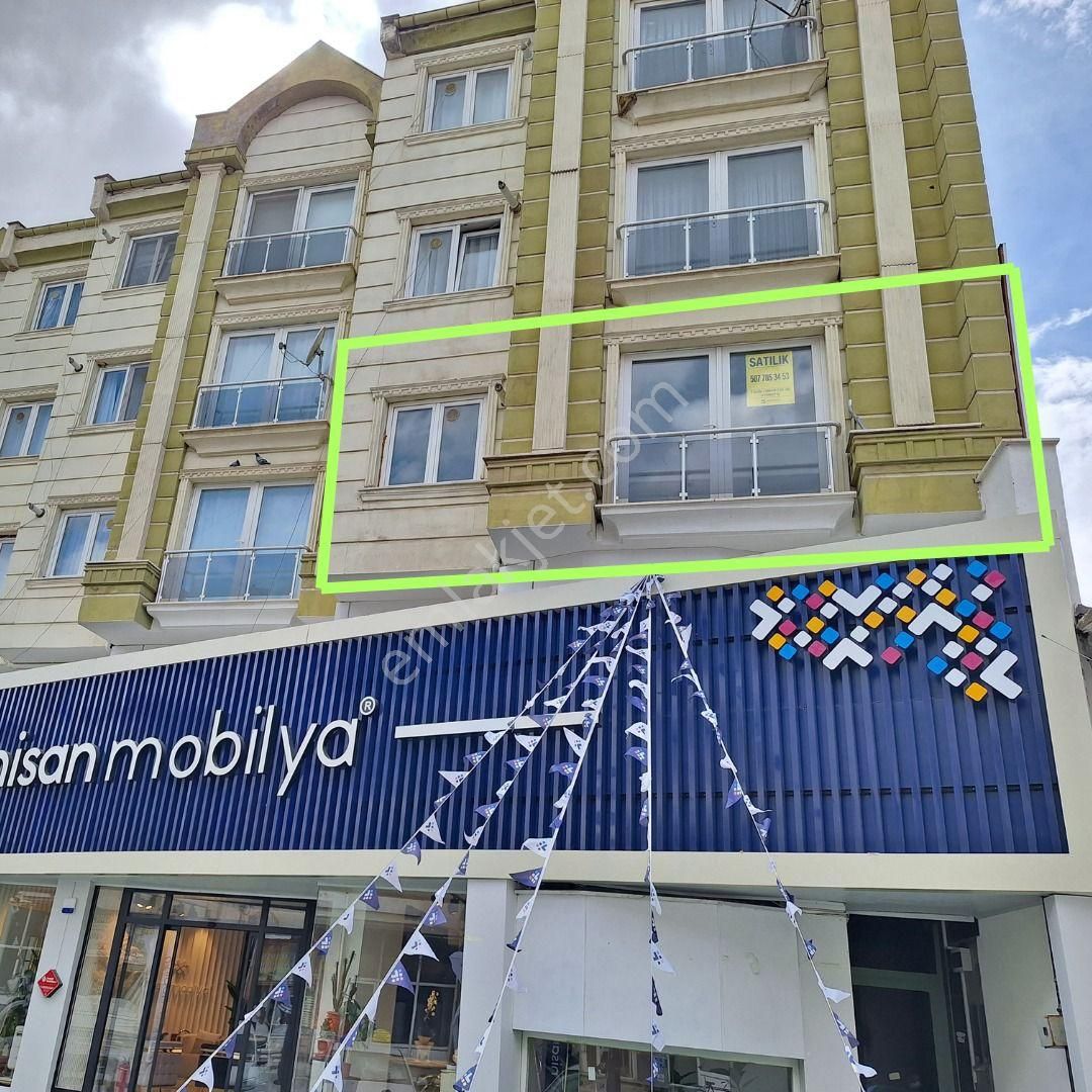 Yaman'dan Bolvadin İmaret Mahallesinde Satılık 3+1 Fırsat Daire