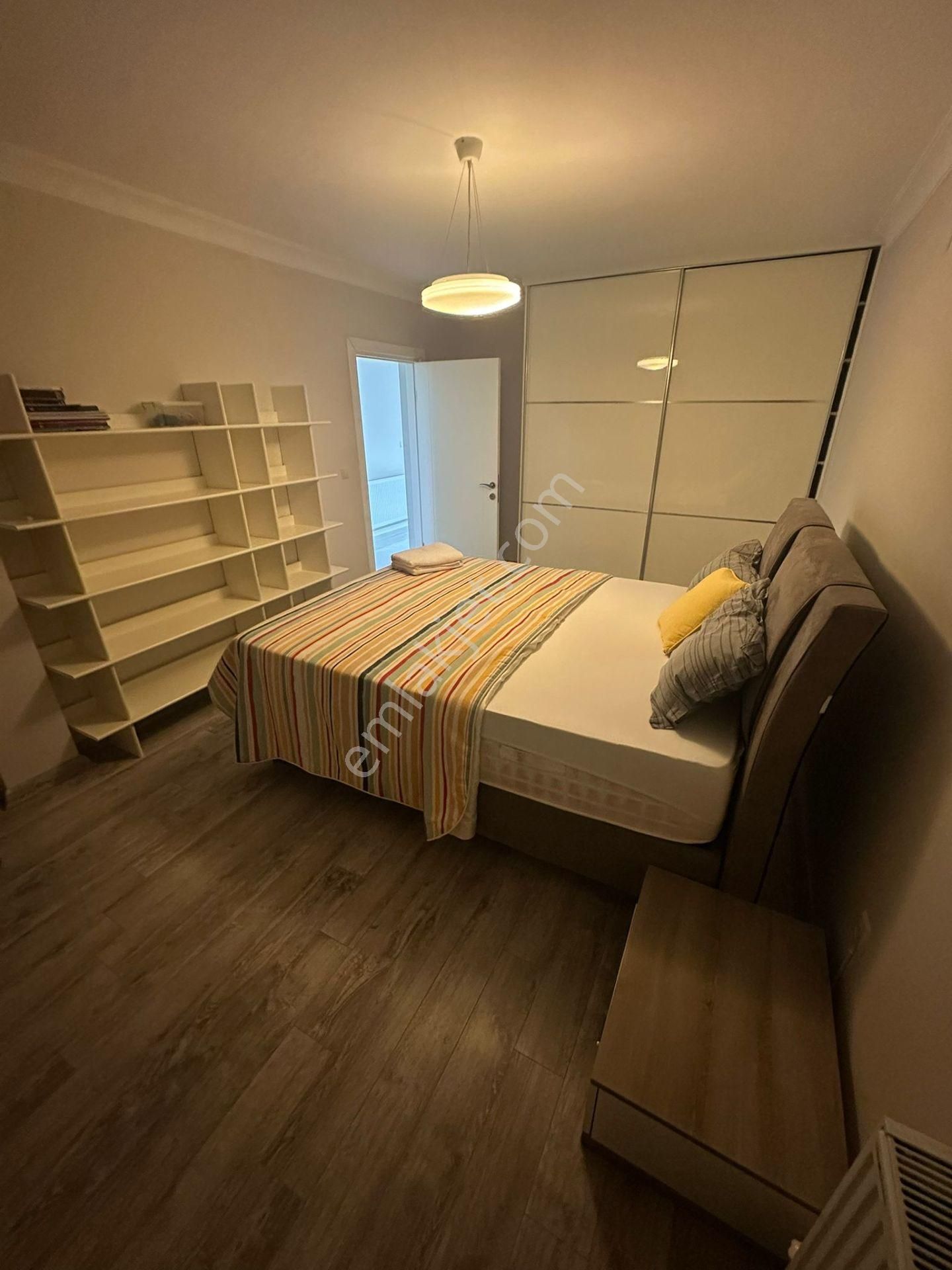 Çeşme Ardıç Paşalimanı'nda Plaja Yürüme Mesafesinde Kiralık Tripleks Villa - Görsel 17