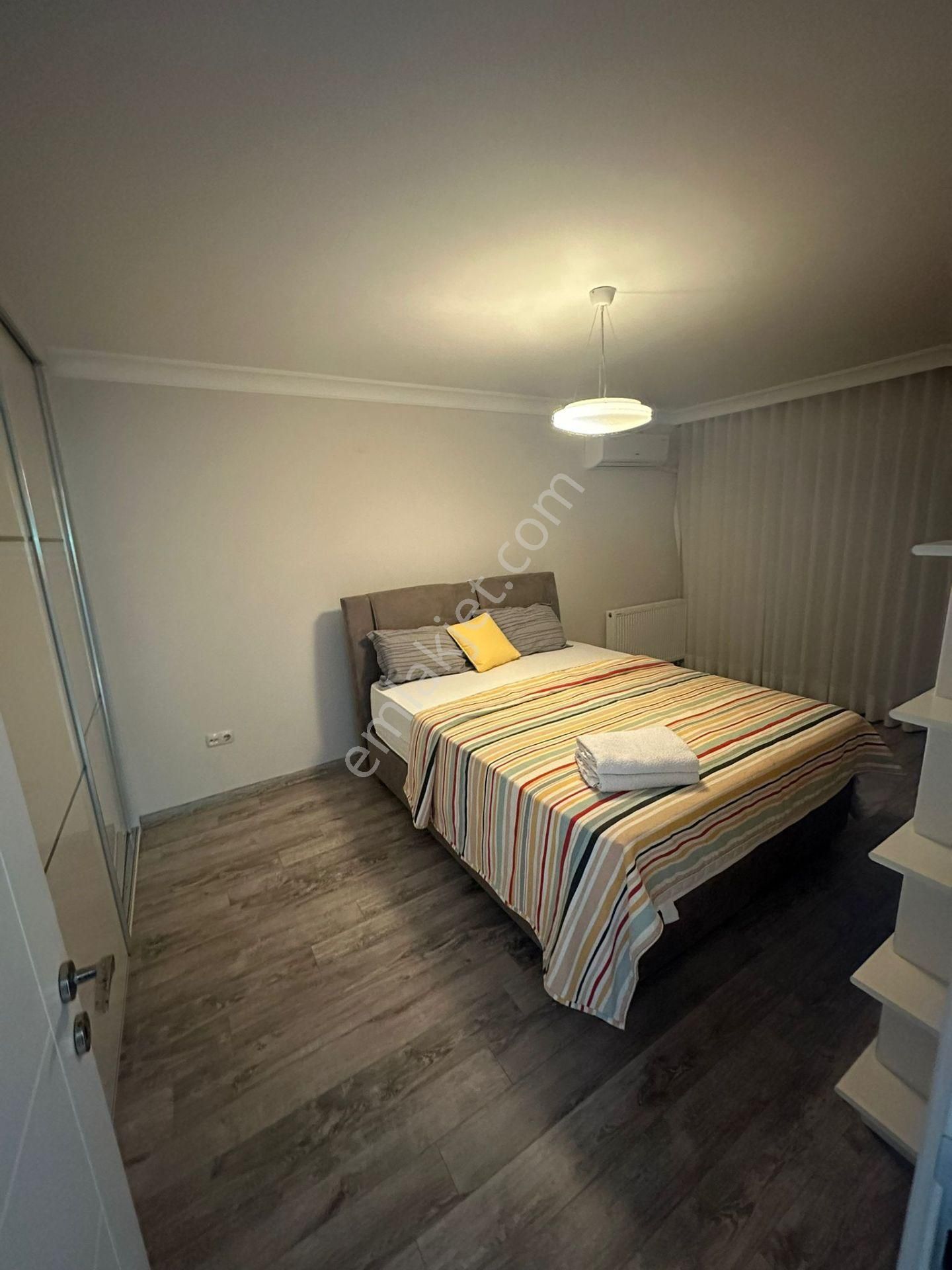 Çeşme Ardıç Paşalimanı'nda Plaja Yürüme Mesafesinde Kiralık Tripleks Villa - Görsel 19