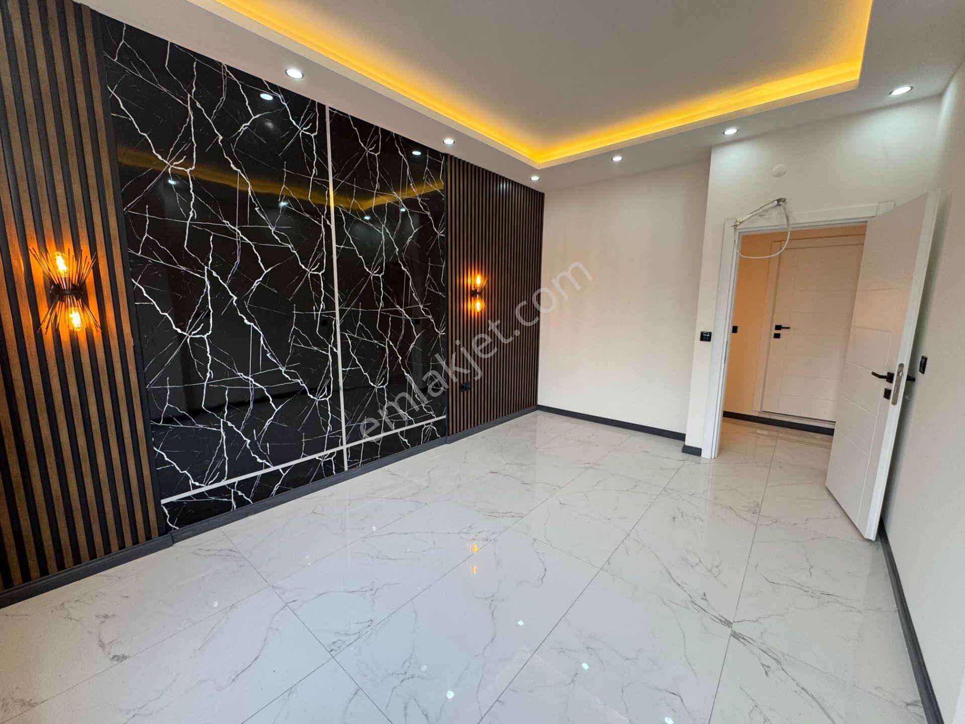 Didim Çamlıkta Satılık Denize Yakın 3+1 Havuzlu Villa - Görsel 13