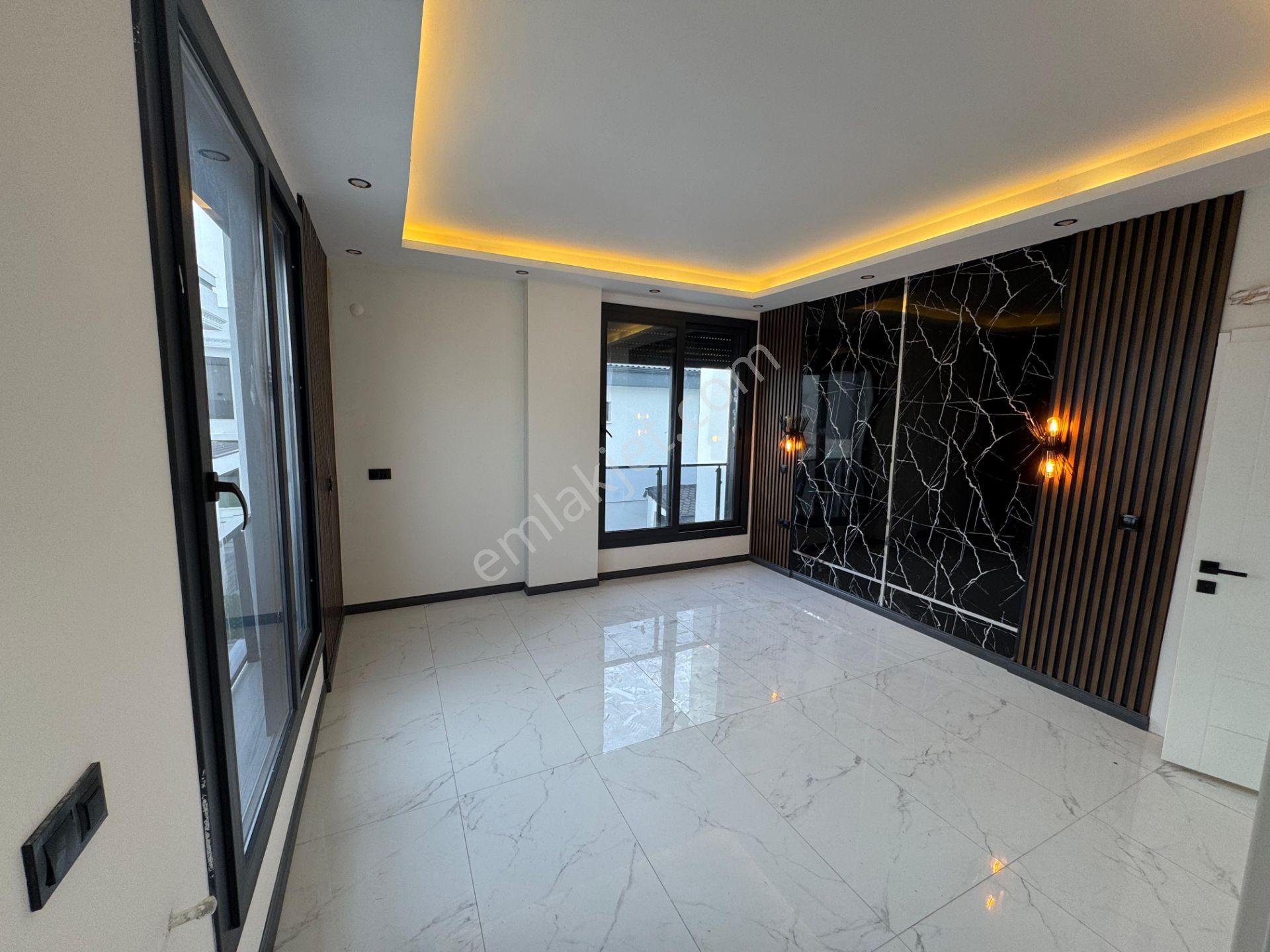 Didim Çamlıkta Satılık Denize Yakın 3+1 Havuzlu Villa - Görsel 28