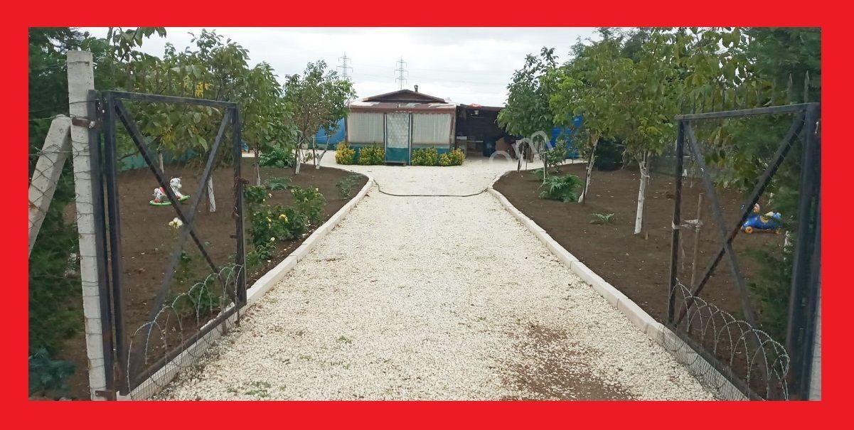 Marmaraereğlisi Çeliktepe Mevkinde 511m2 Arazi İçinde Müstakil Ev