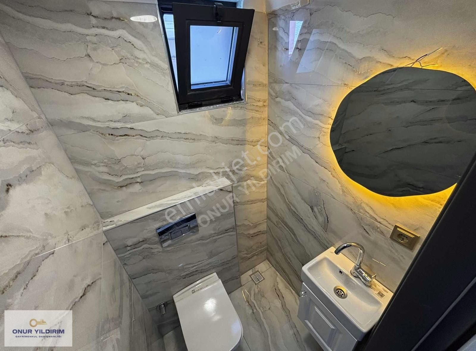 Onuryıldırım Dan Denize 50 Metre Özel Tasarım 5+1 Lüx Villa
