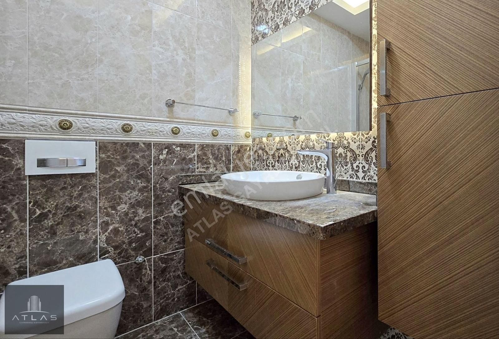 Atlas'tan, Bakırköy City 1'de, 4+1, 255m2, 7.kat, Manzaralı, Boş