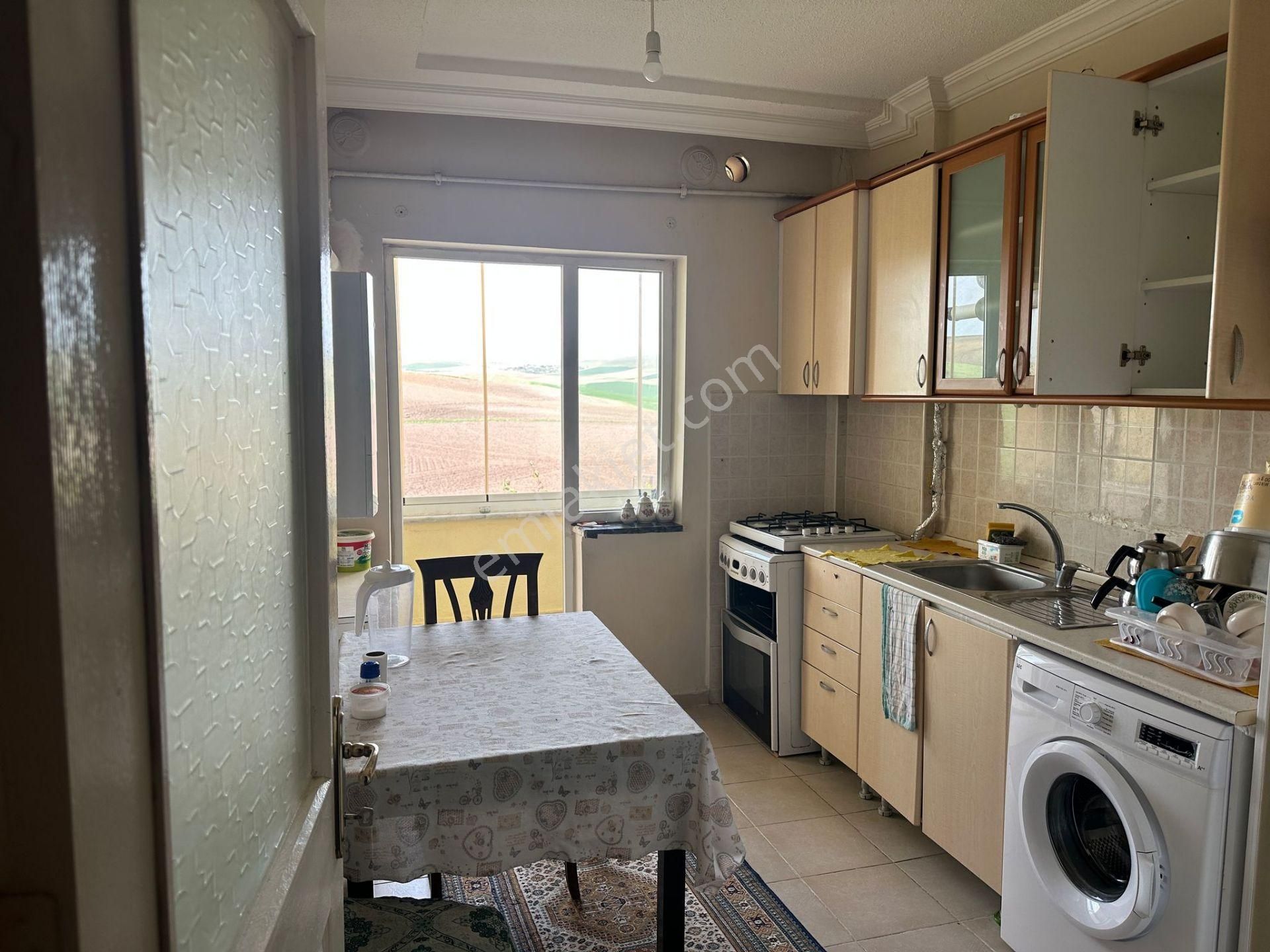Polatlı M. Akif Toki De Bakımlı Temiz Eşyalı 3+1kiralık Daire!..