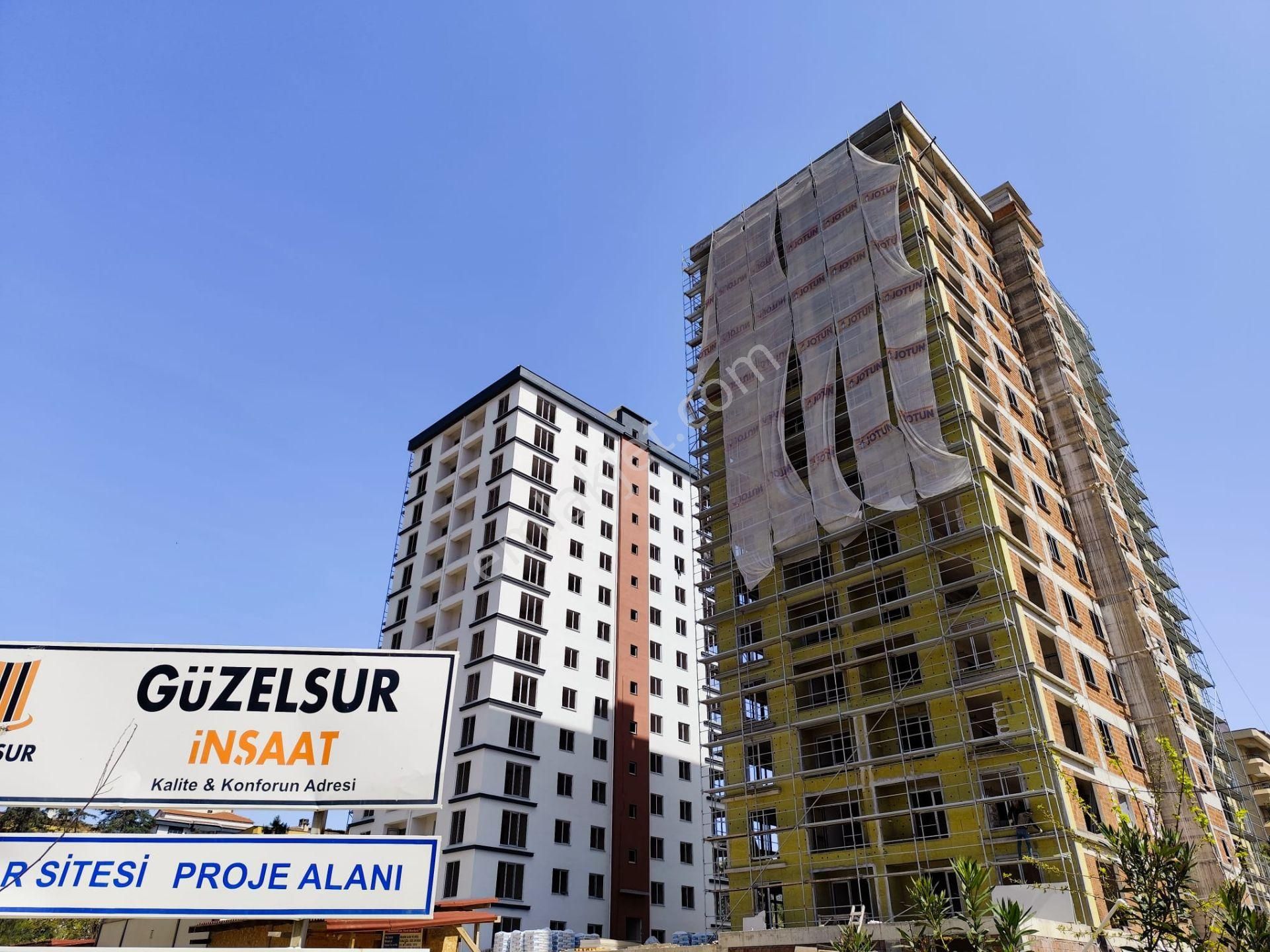 Mertcan Dan Çarşı Mah Güvenlikli Site İçi 2+1 Arakat - Balkonlu