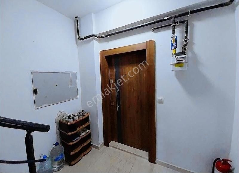 Arap Ceşme Namık Kemal Cd Tedaş Arkası 0 Daire 2+1 90m2