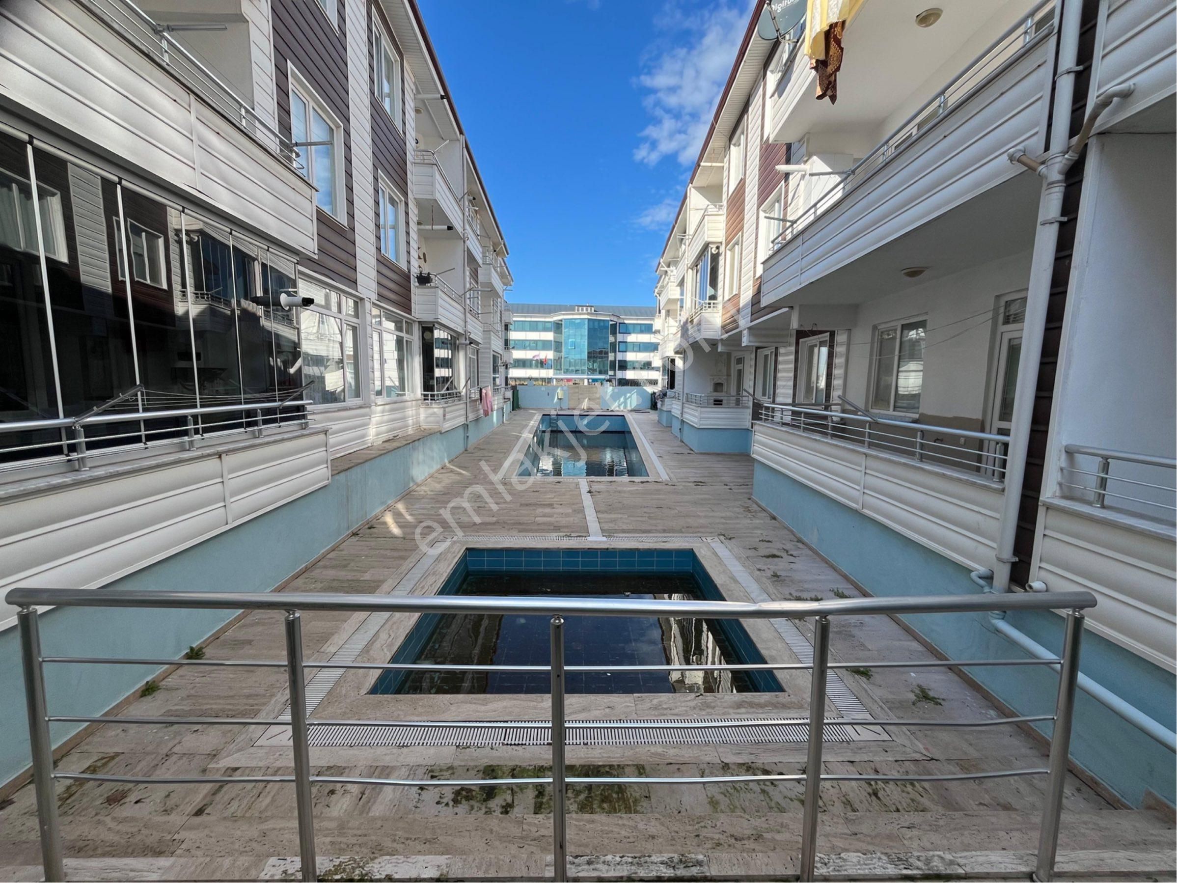 Karasu Akkum Mevkii Havuzlu Sitede 2+1 Yüksek Giriş Cam Balkonlu Satılık Daire - Görsel 17