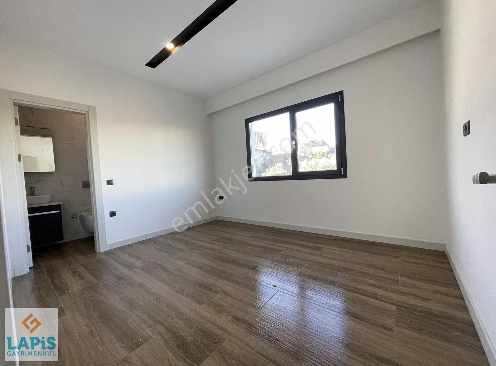 Merkezde-havuzlu-yerden Isıtma-doğalgaz-kapalı Garaj-güvenlikli - Görsel 29