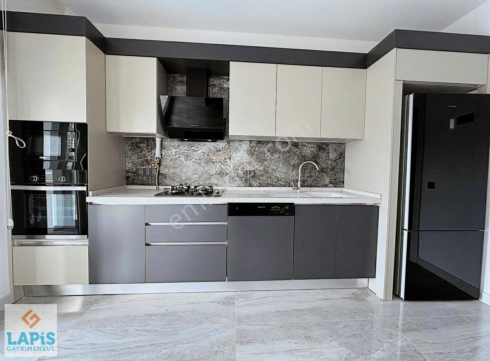 Merkezde-havuzlu-yerden Isıtma-doğalgaz-kapalı Garaj-güvenlikli - Görsel 23