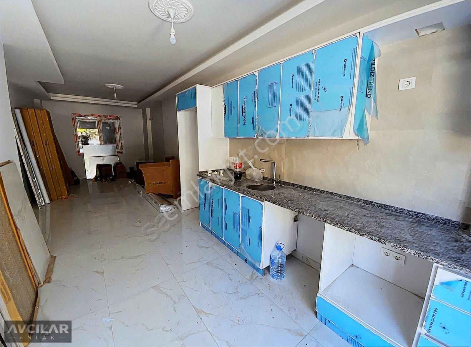 Milas Hacıilyas'ta Salı Pazarı Arkası Satılık 1+1 Daire