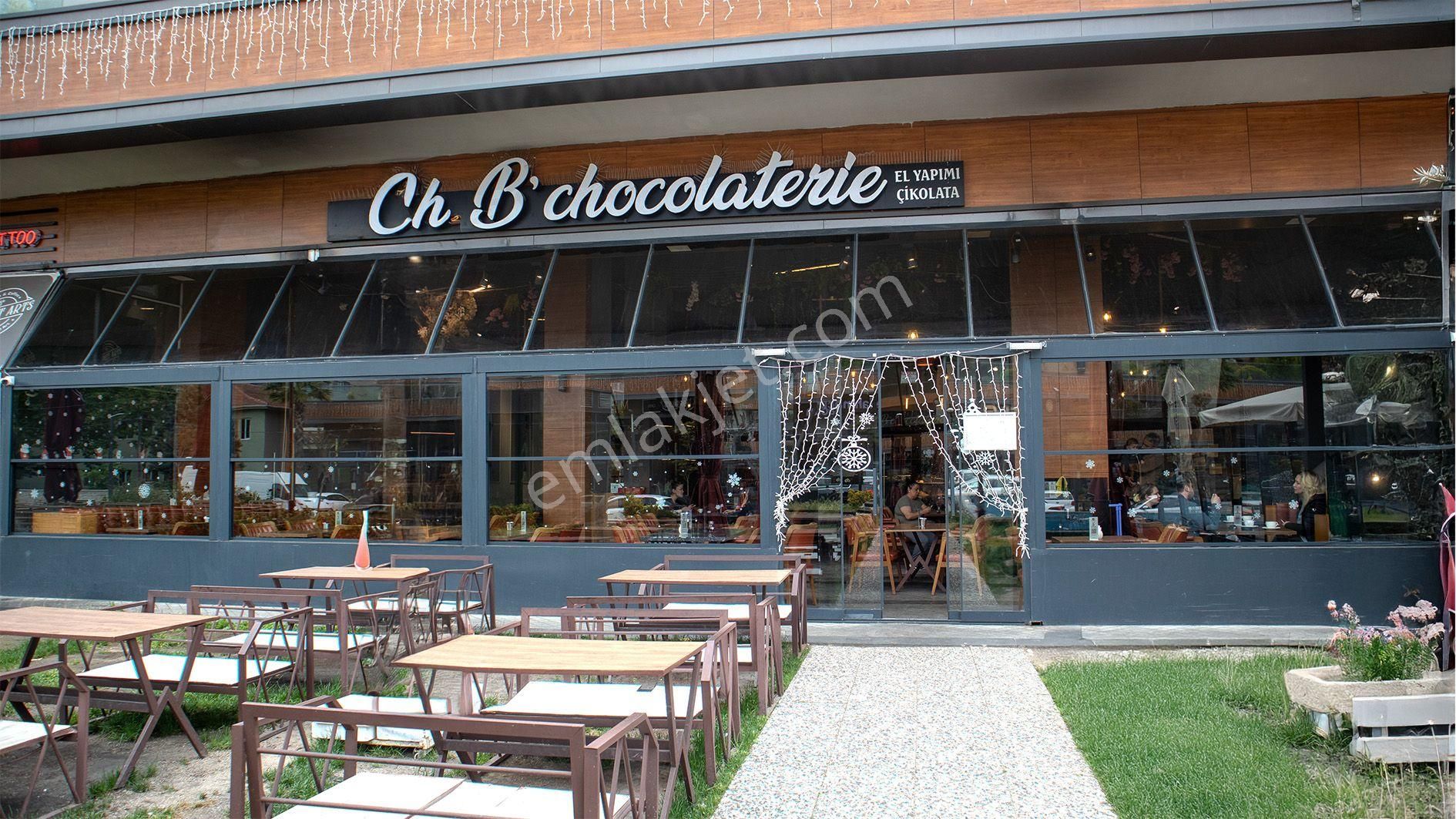 Çorlu Esentepe Mah. İşlek Lokasyonda Devren Kiralık Cafe