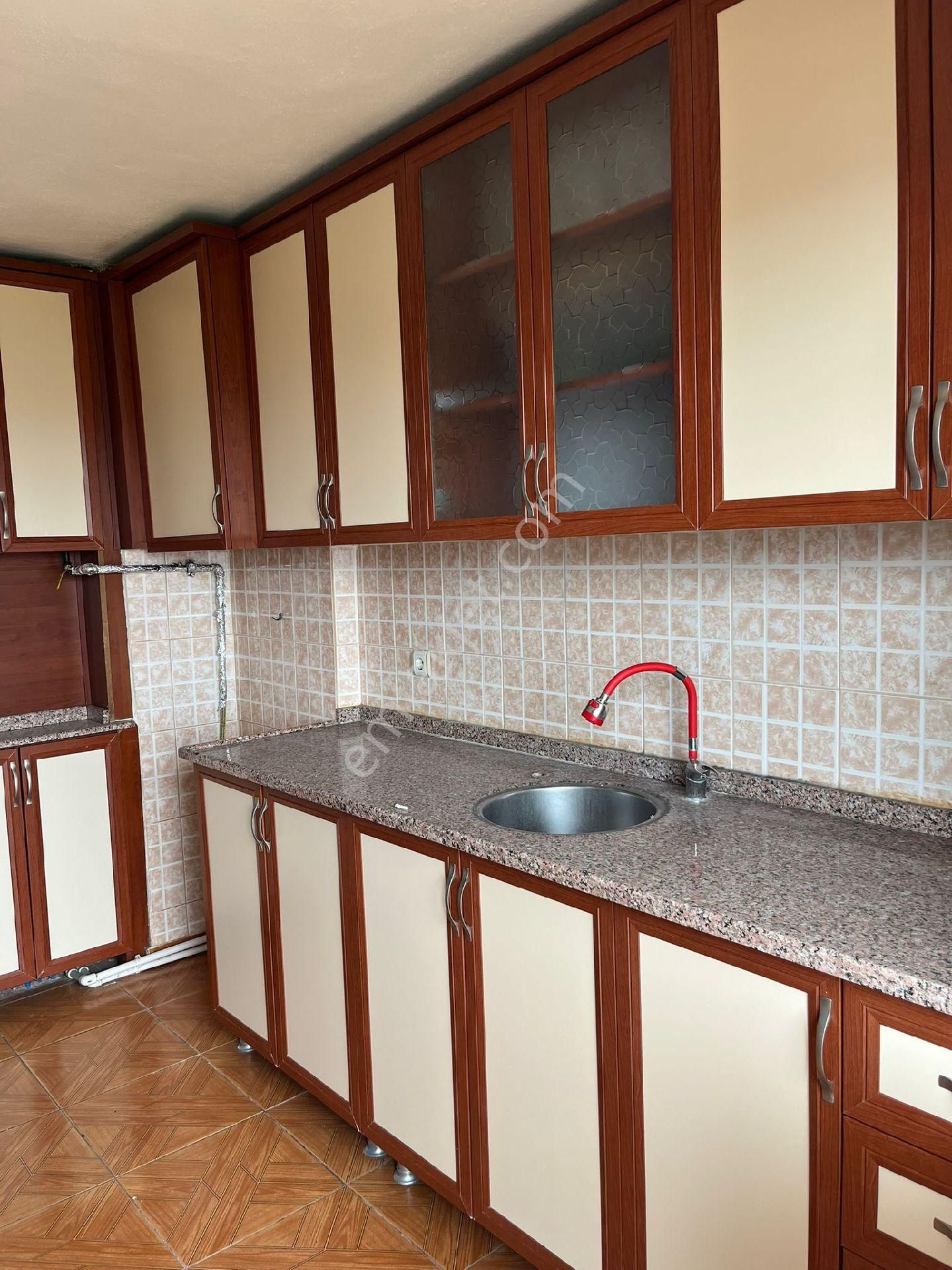 Ayrancılar Staremlaktan İnōnŭ Mah. Kiralık 6.kat 3+1 Daire