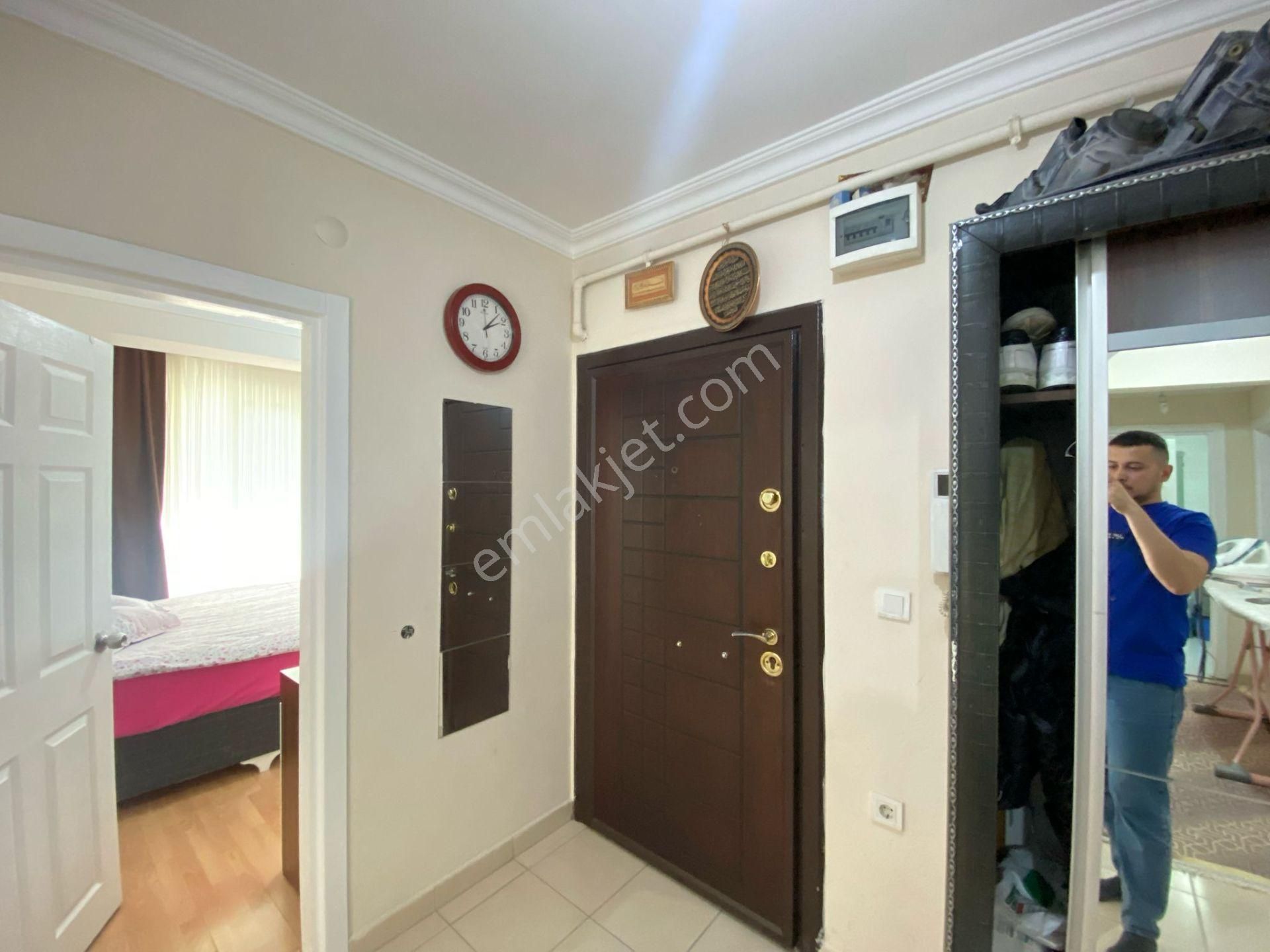 Gaziosmanpaşa'nın Göbeğinde 3+1 Yüksek Giriş Fırsat Daire!!! - Görsel 23