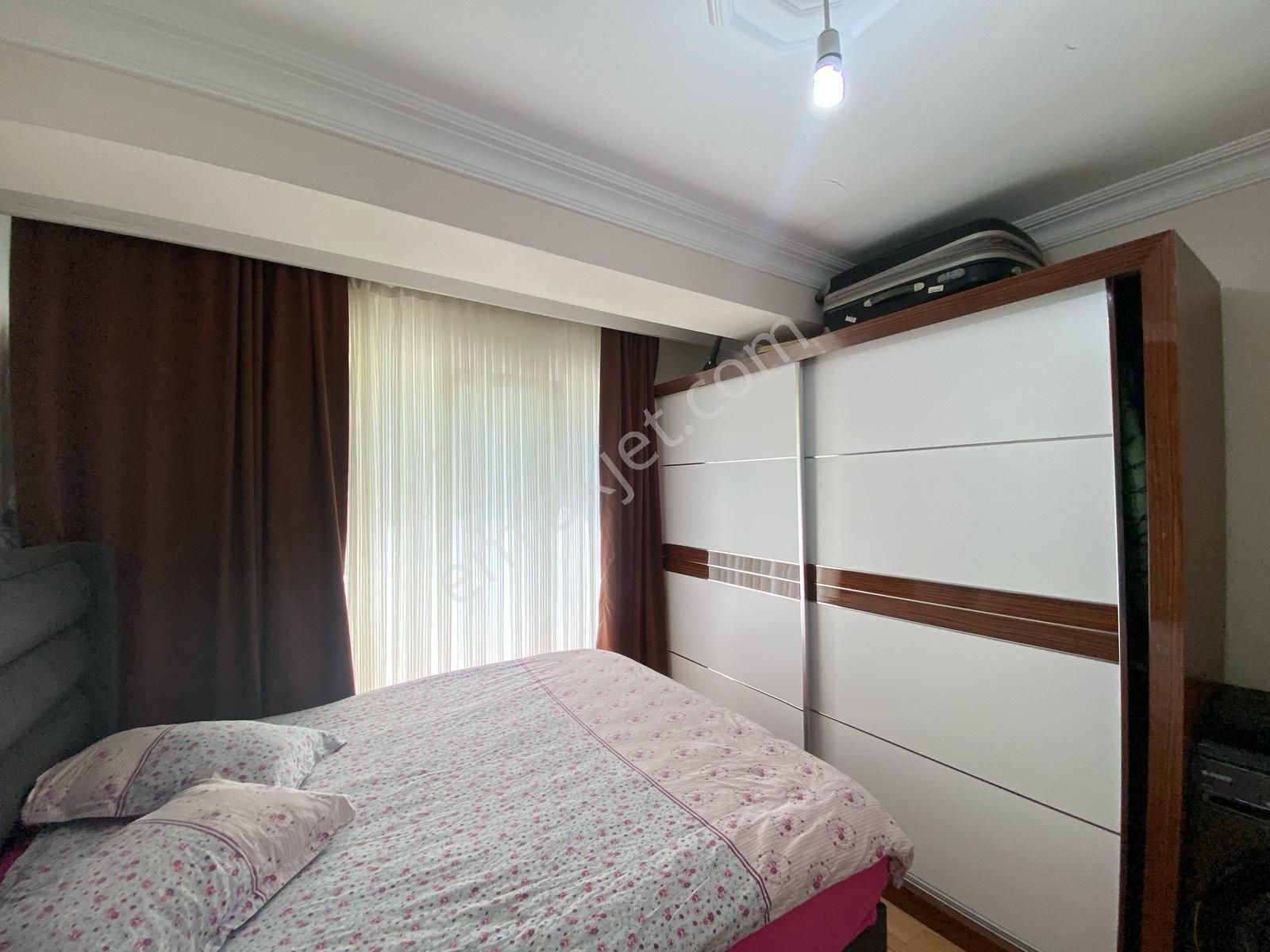 Gaziosmanpaşa'nın Göbeğinde 3+1 Yüksek Giriş Fırsat Daire!!! - Görsel 13